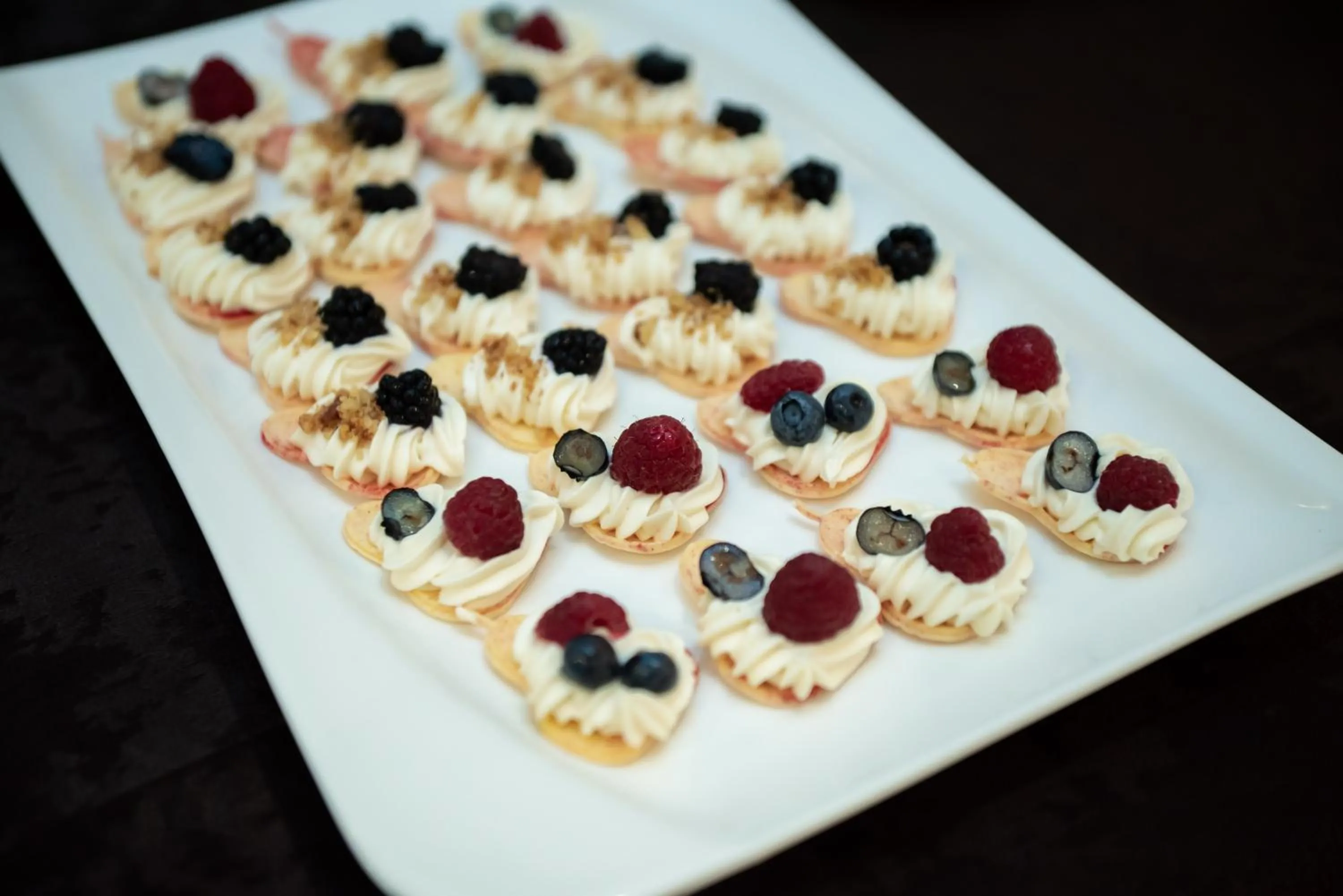 Restaurant/places to eat in Drustar Hotel