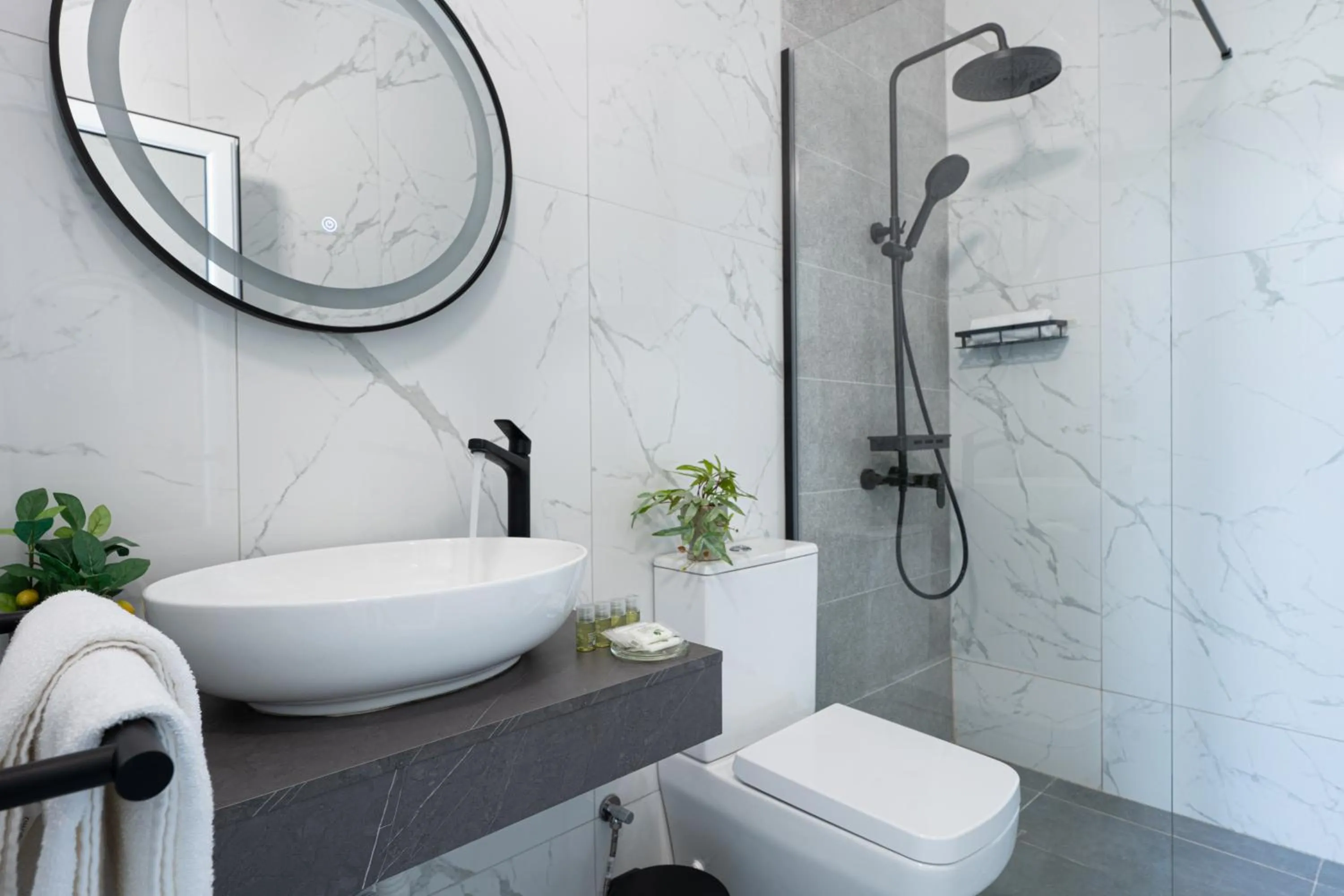 Семеен хотел Golden Place