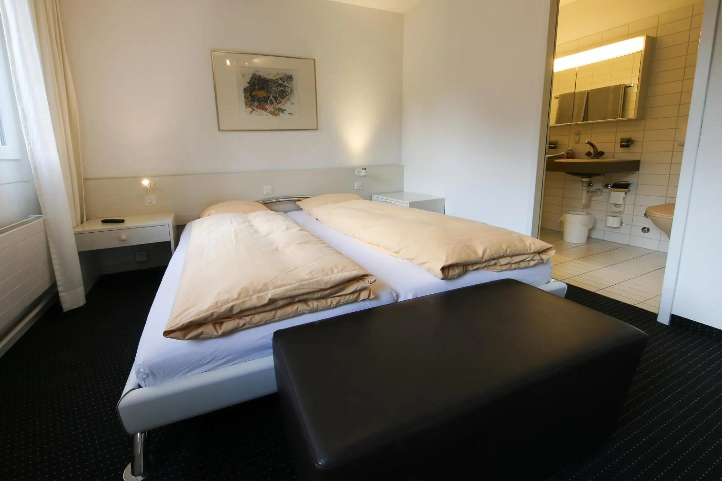 Day, Bed in Hotel Grüsch