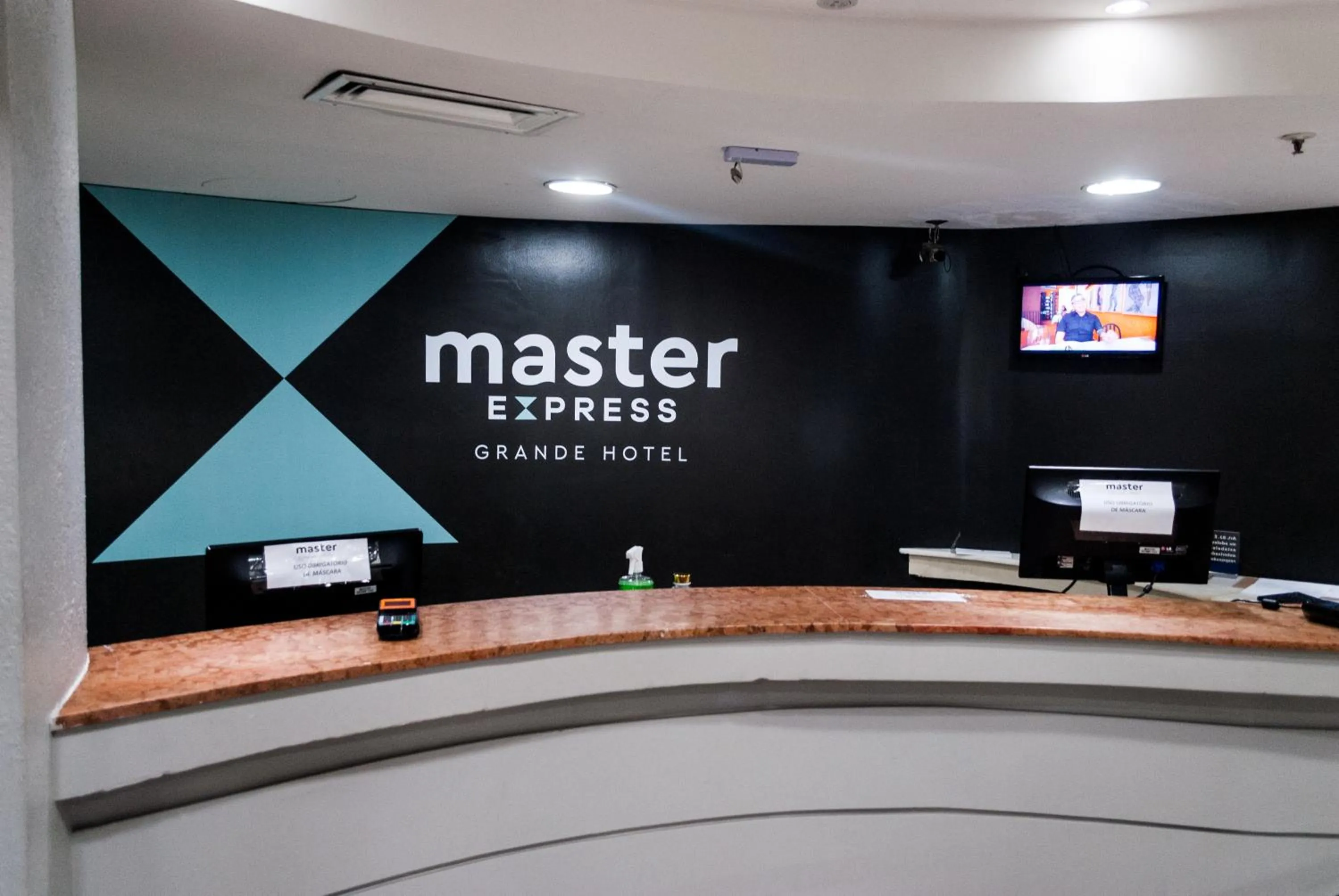 Lobby or reception in Master Grande Hotel - Próximo ao Palácio do Governo