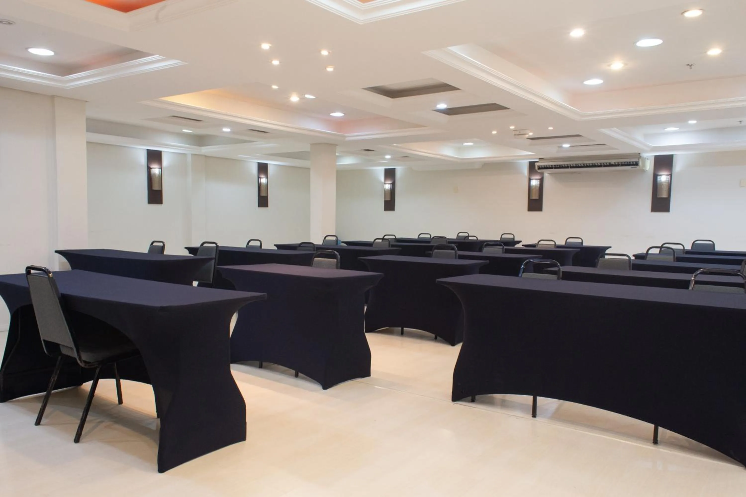 Banquet/Function facilities in Master Grande Hotel - Próximo ao Palácio do Governo
