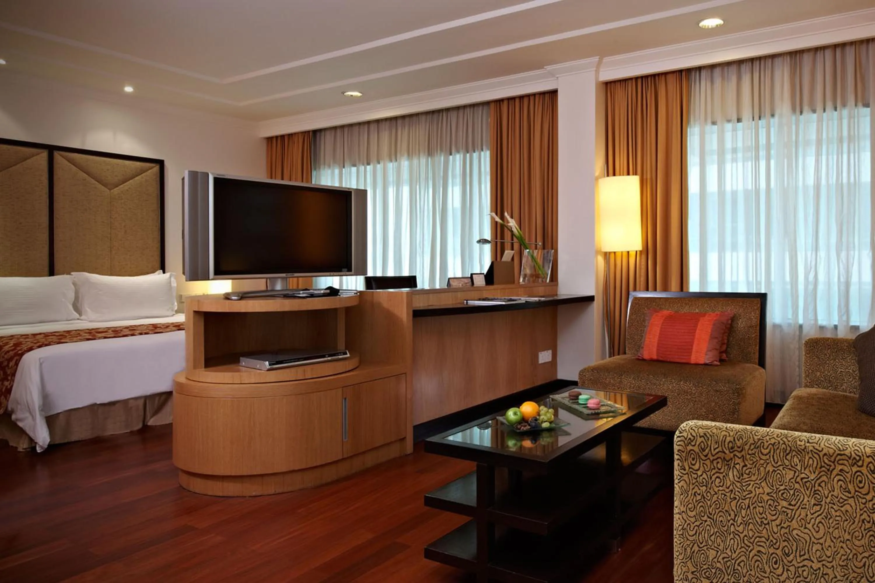 Bed in Impiana KLCC Hotel