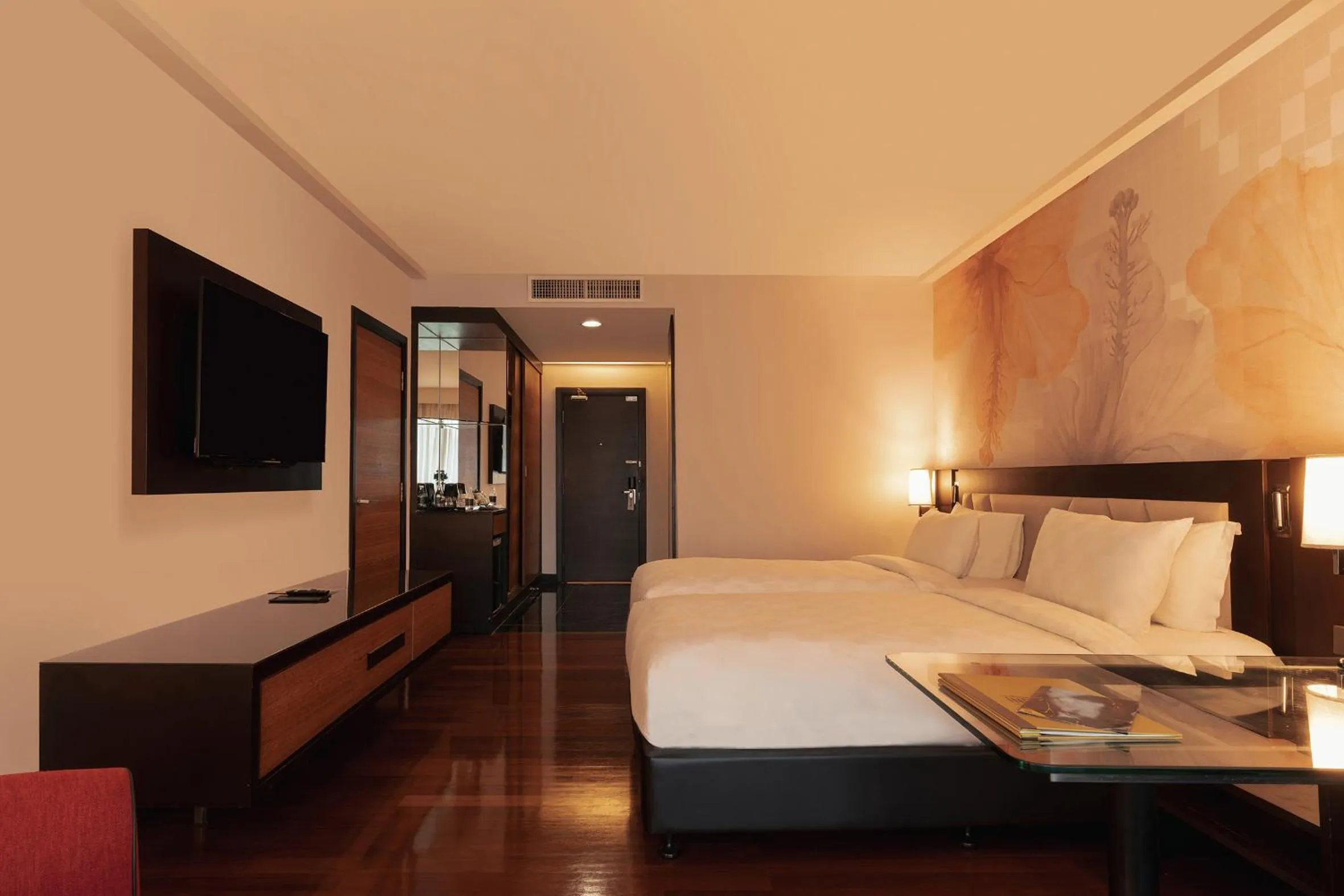 Photo of the whole room, Bed in Impiana KLCC Hotel