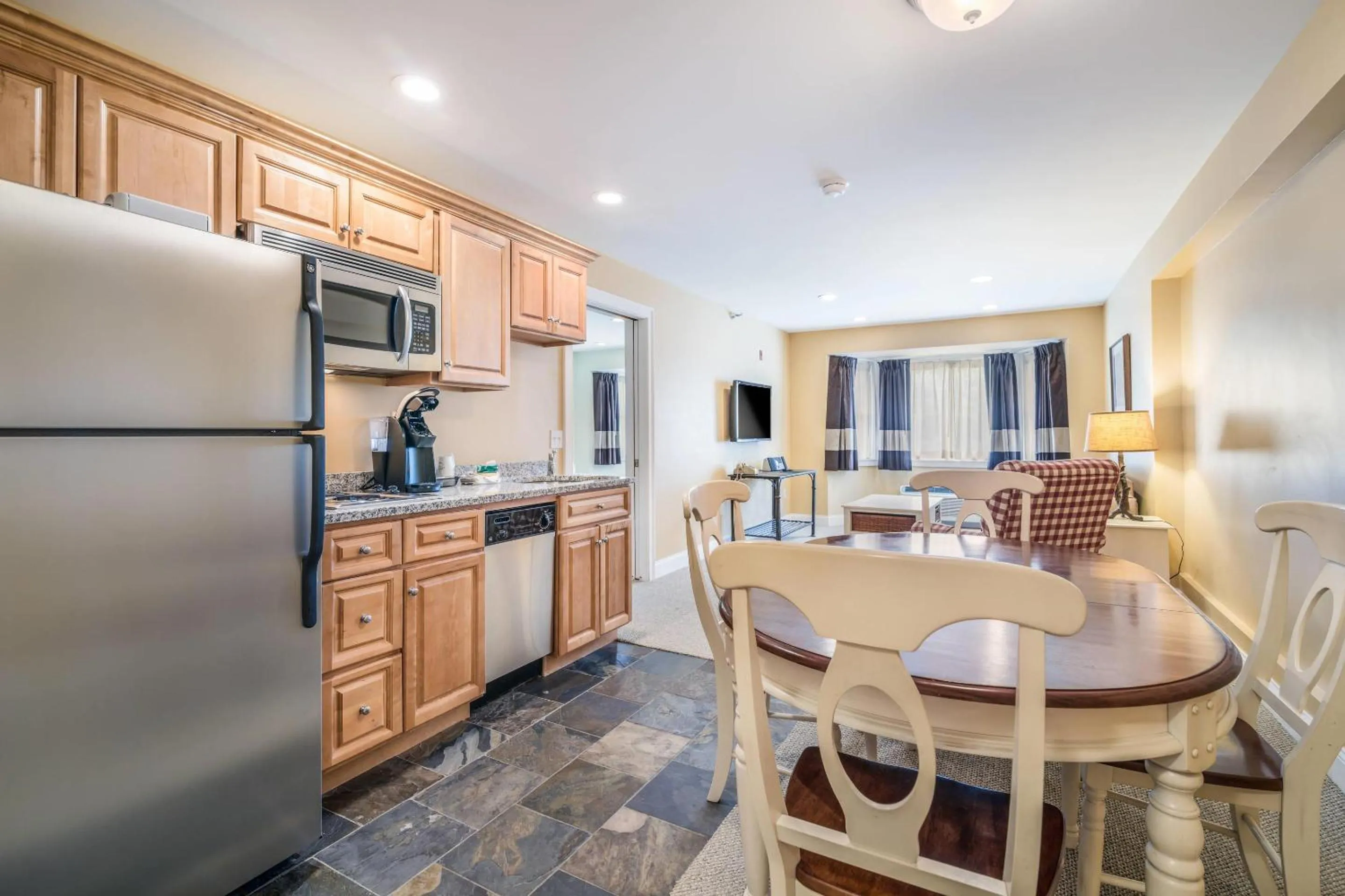 Bedroom in The Valley Inn, an Ascend Collection Hotel
