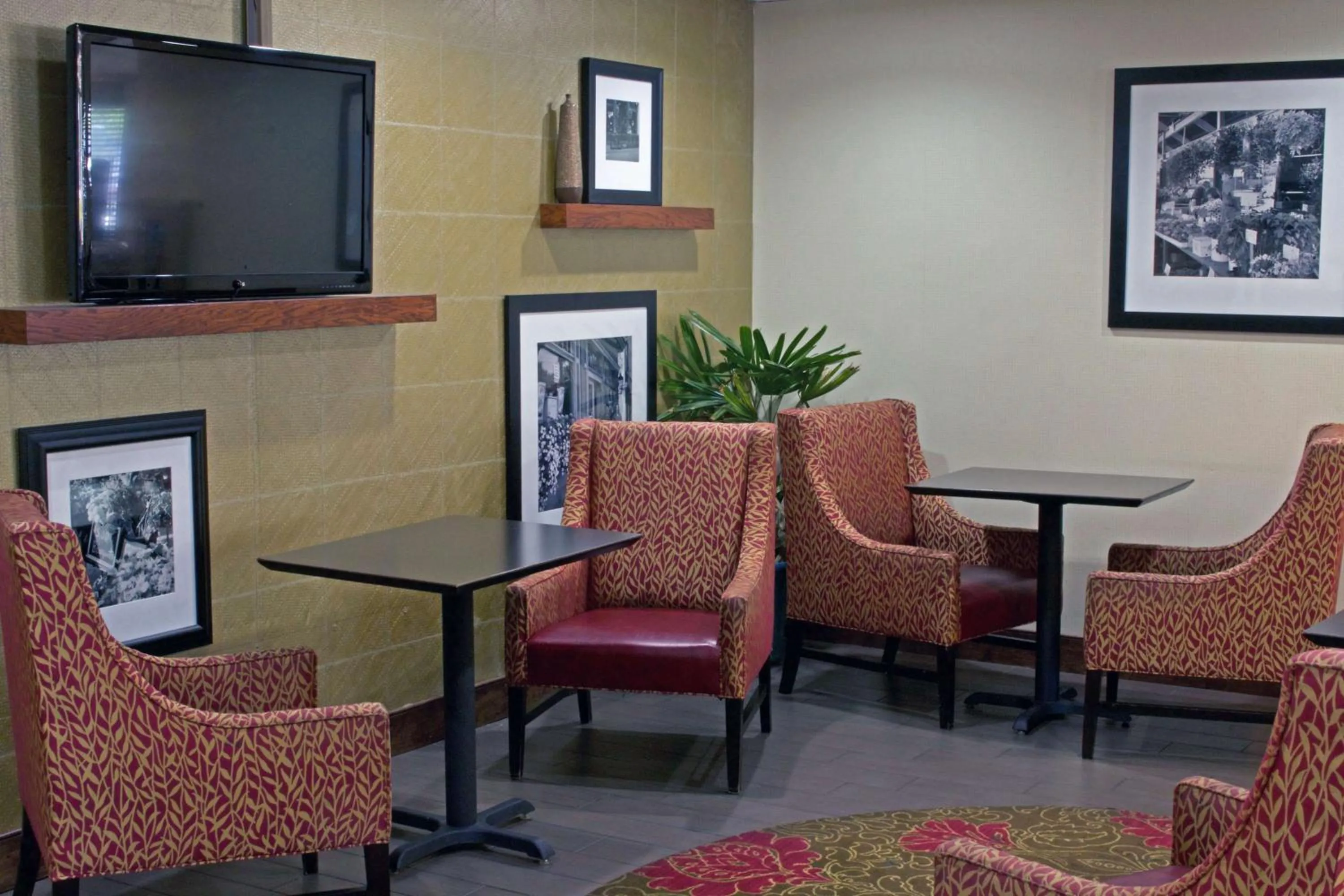 Lobby or reception in Hampton Inn Norfolk/Chesapeake - Greenbrier Area