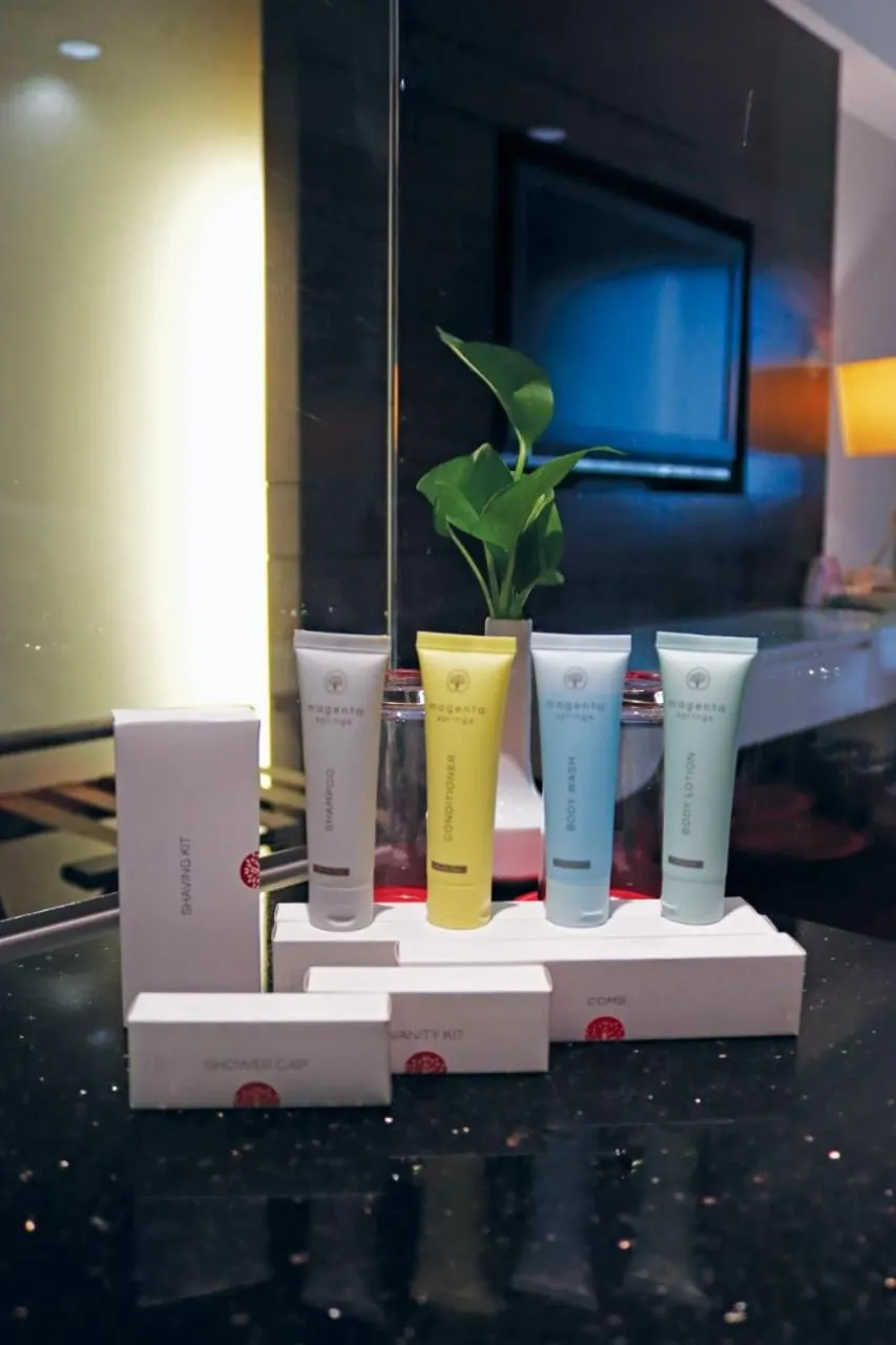 Shower in Seri Pacific Hotel Kuala Lumpur