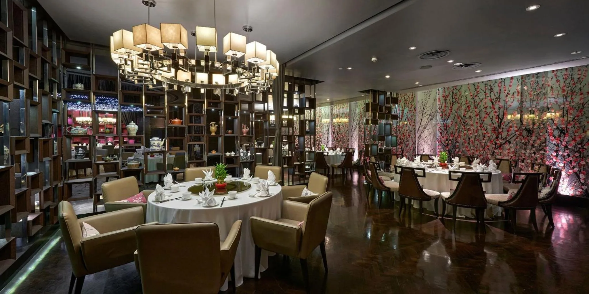 Restaurant/places to eat in InterContinental Kuala Lumpur by IHG