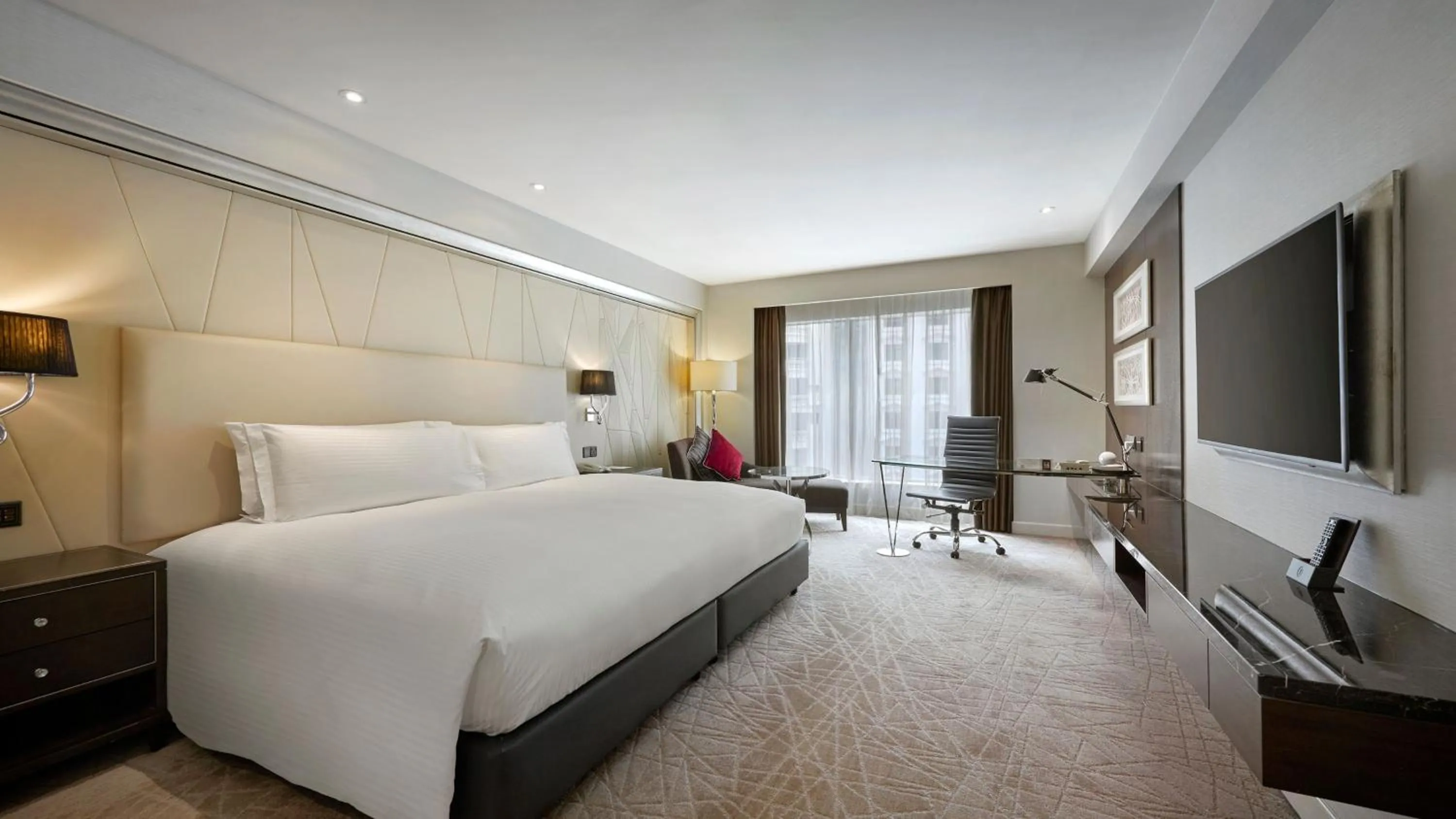 Photo of the whole room, Bed in InterContinental Kuala Lumpur by IHG