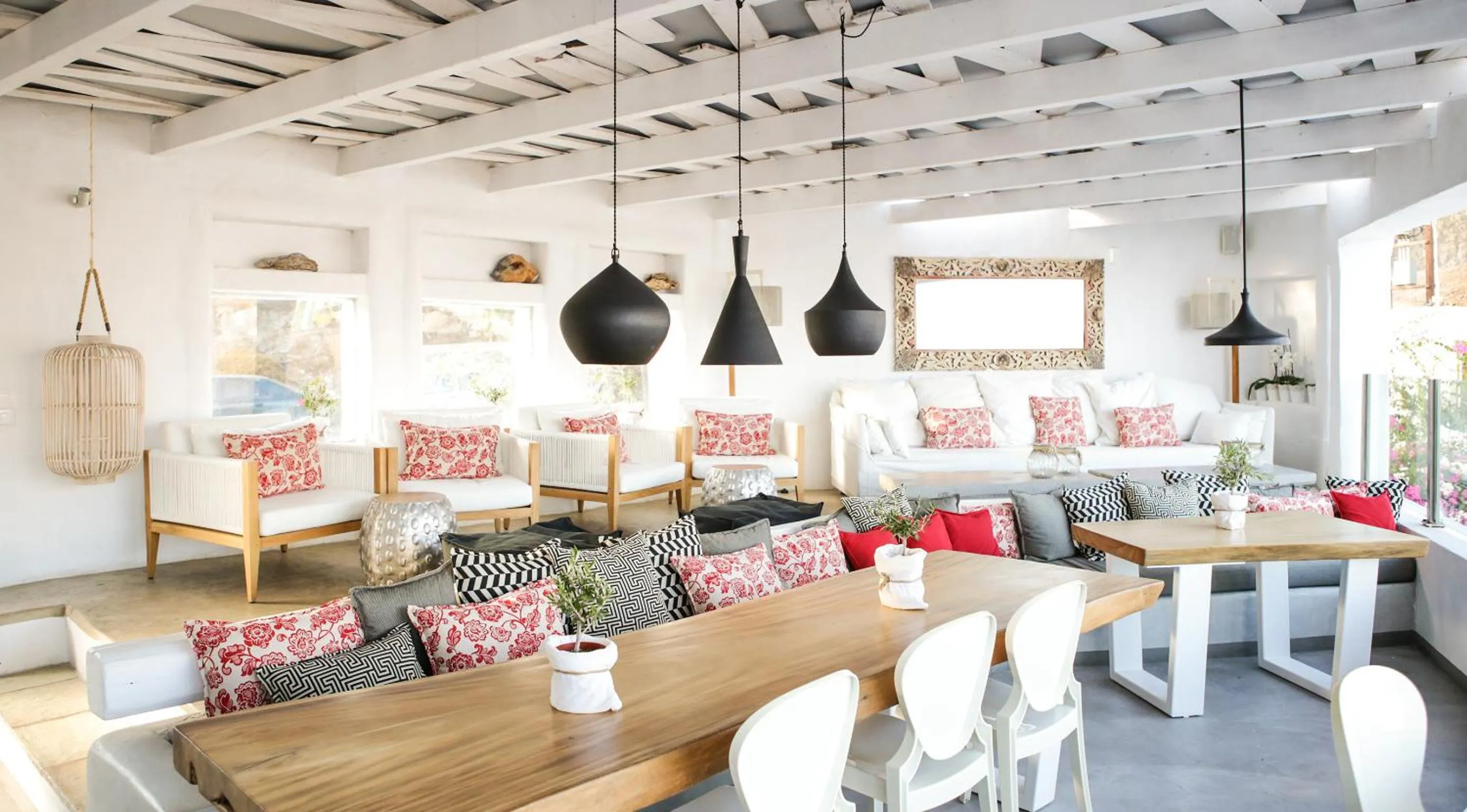 Restaurant/places to eat in Pylaia Boutique Hotel & Spa