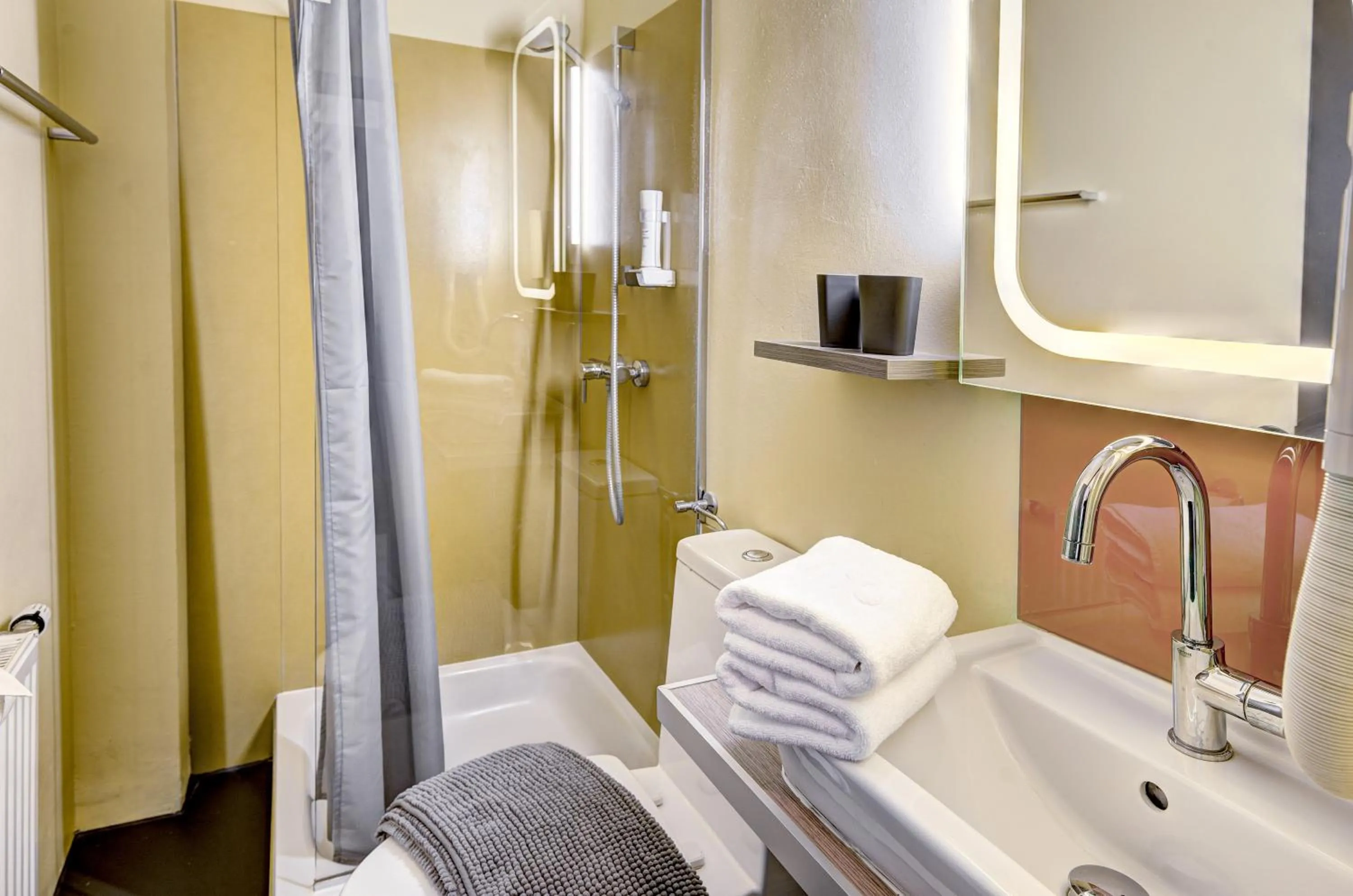 Bathroom in Hotel Hofmann