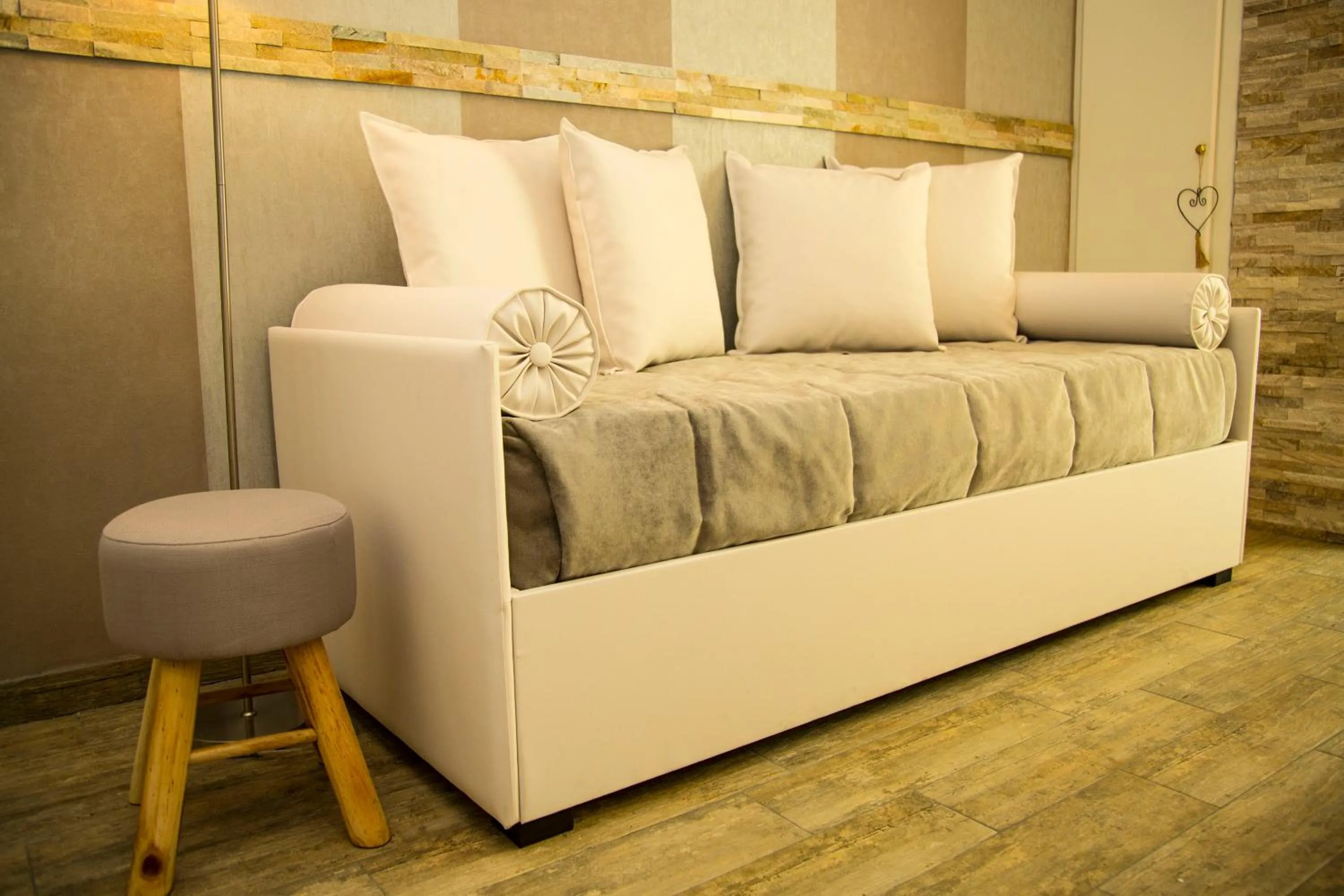 Bed in Santamaria Inn