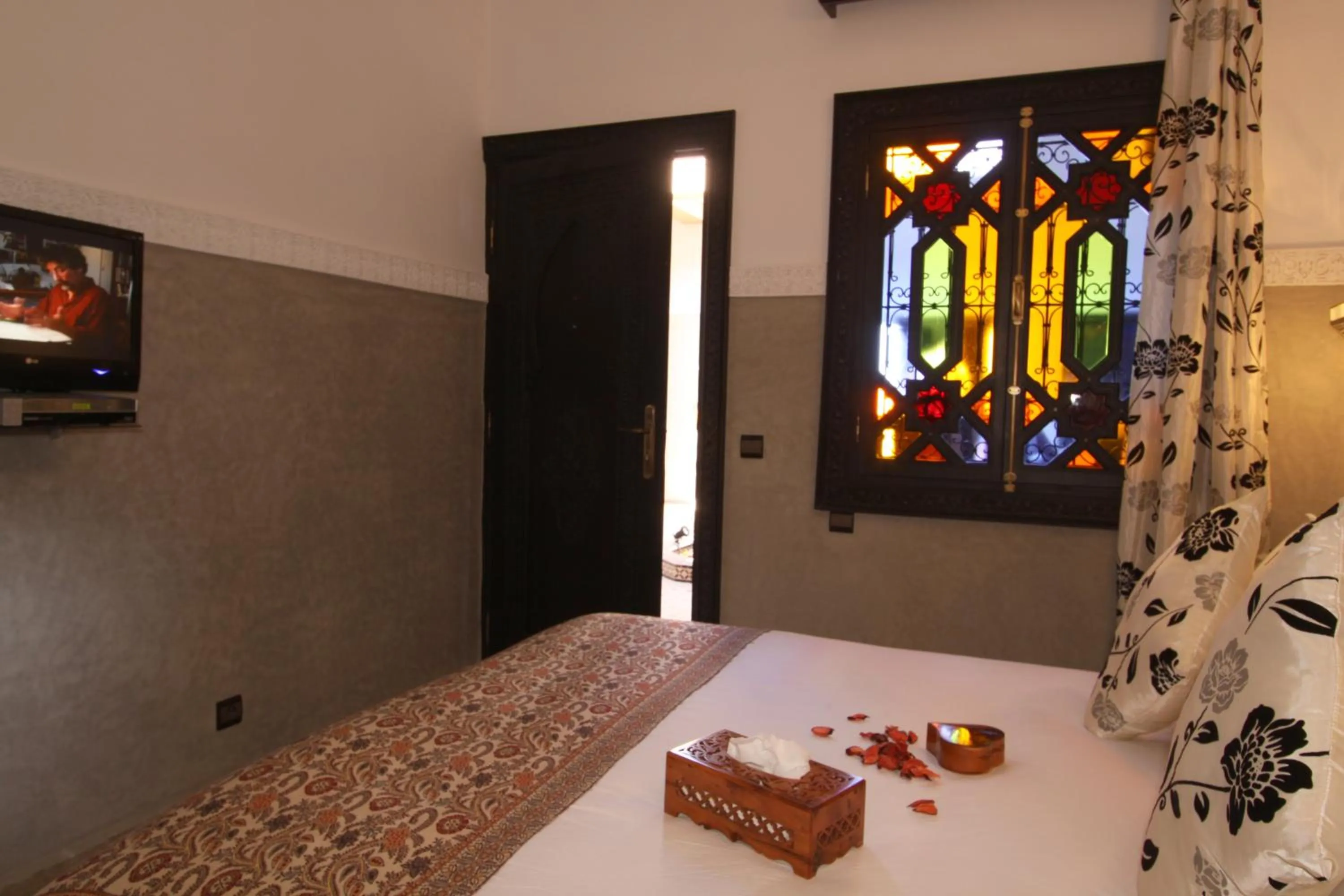 Bedroom, Bed in Riad Nesma Suites & Spa