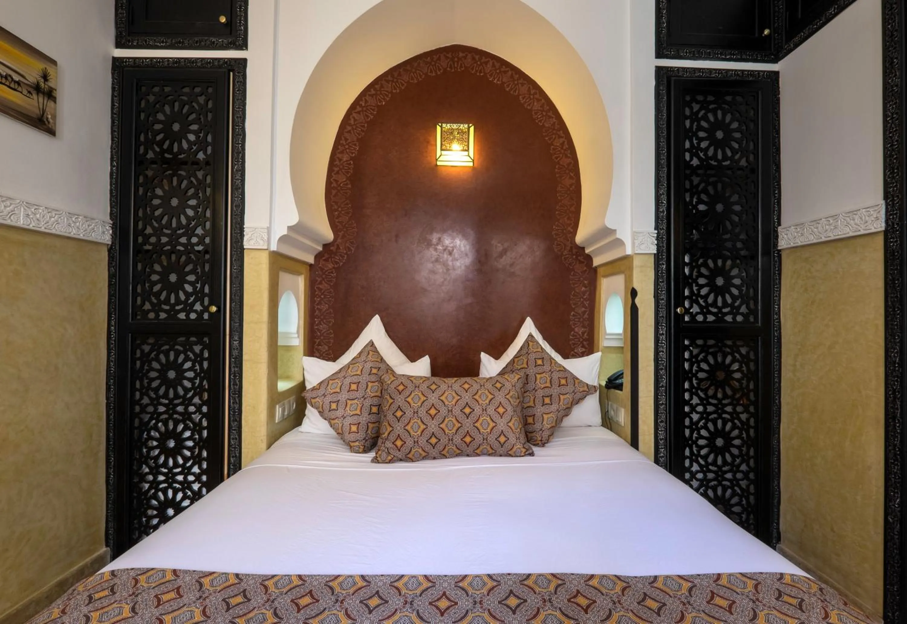 Photo of the whole room, Bed in Riad Nesma Suites & Spa