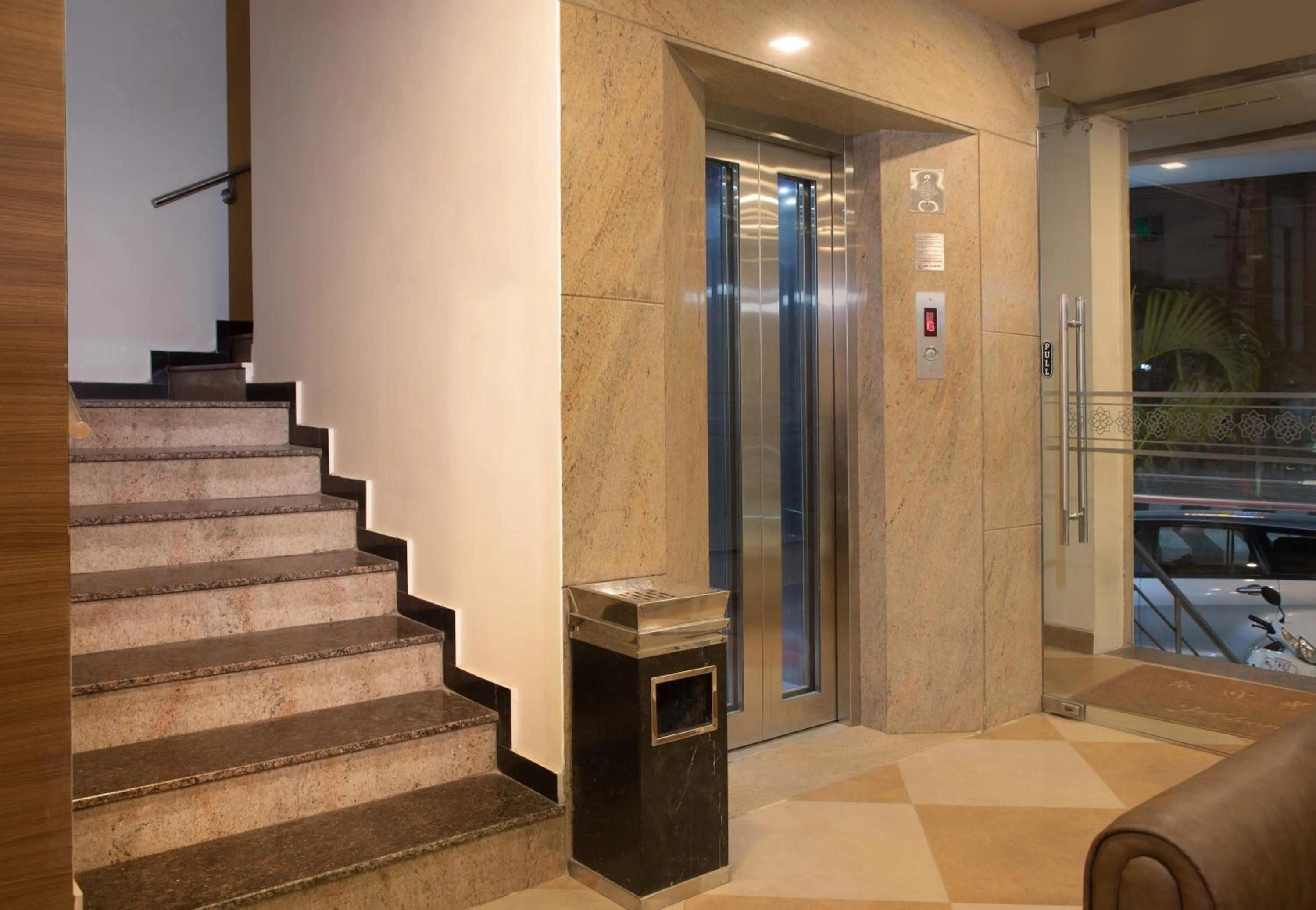 elevator in Grande Inn Trichy