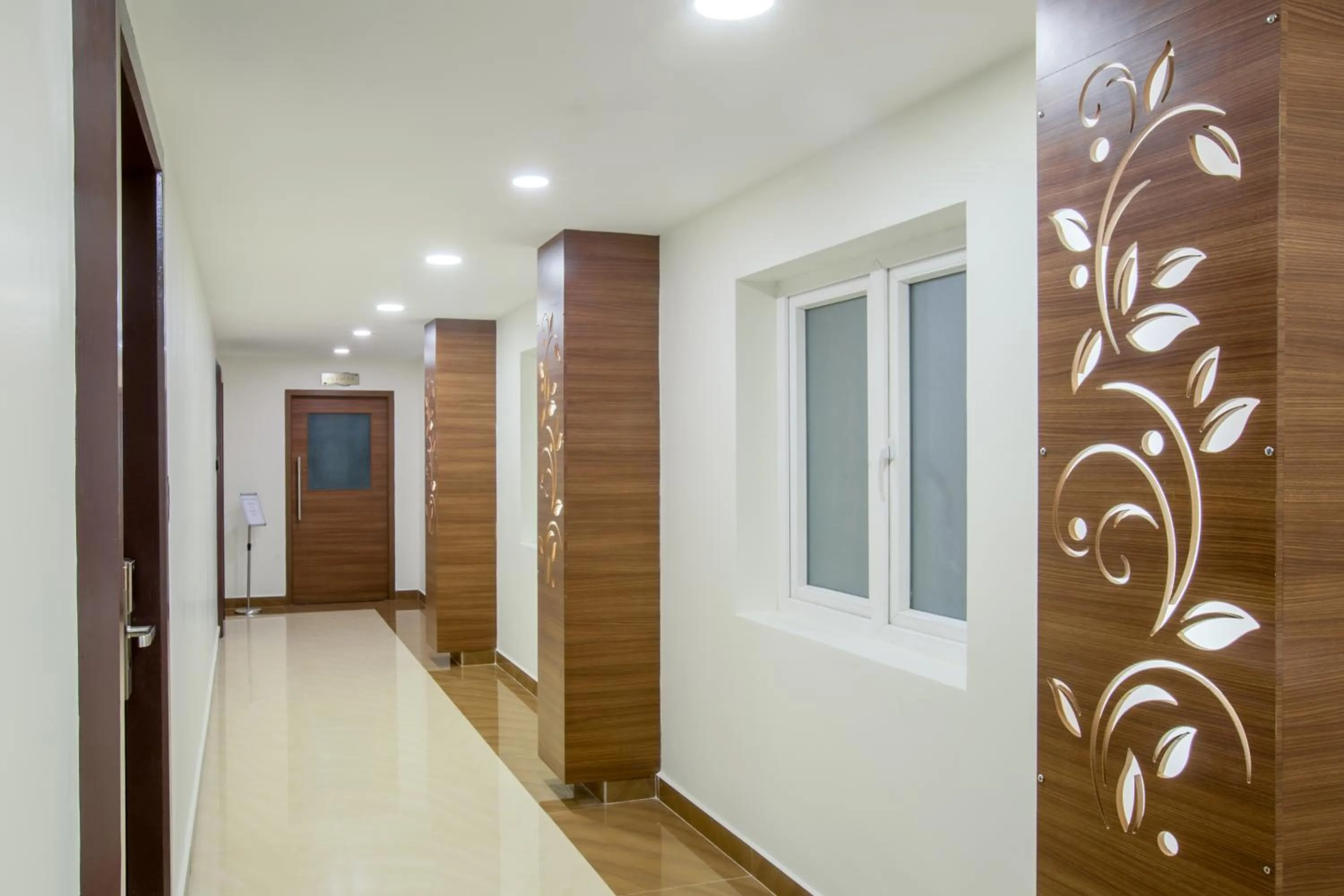 Area and facilities in Grande Inn Trichy