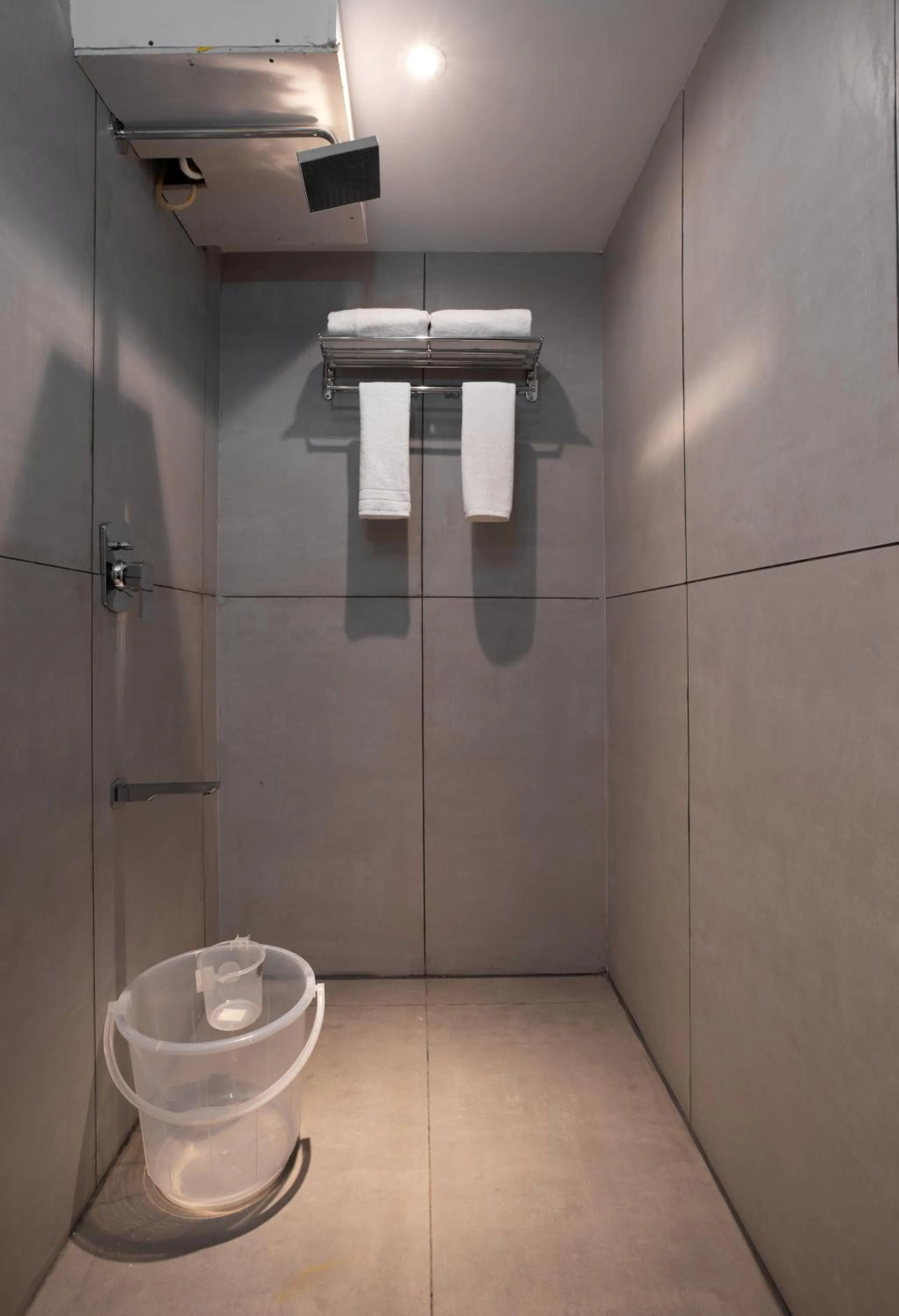 Shower in Grande Inn Trichy