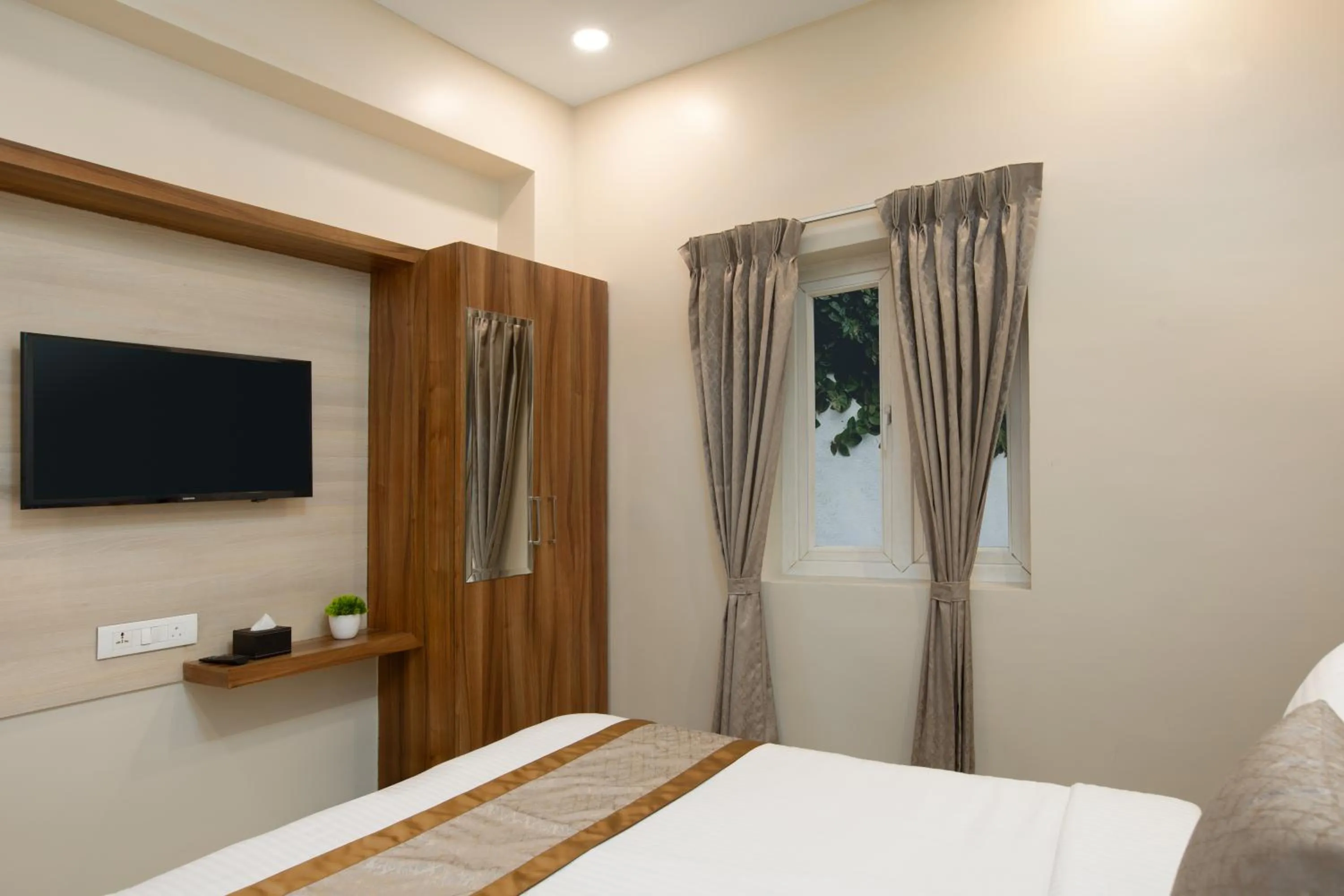 Bed in Grande Inn Trichy