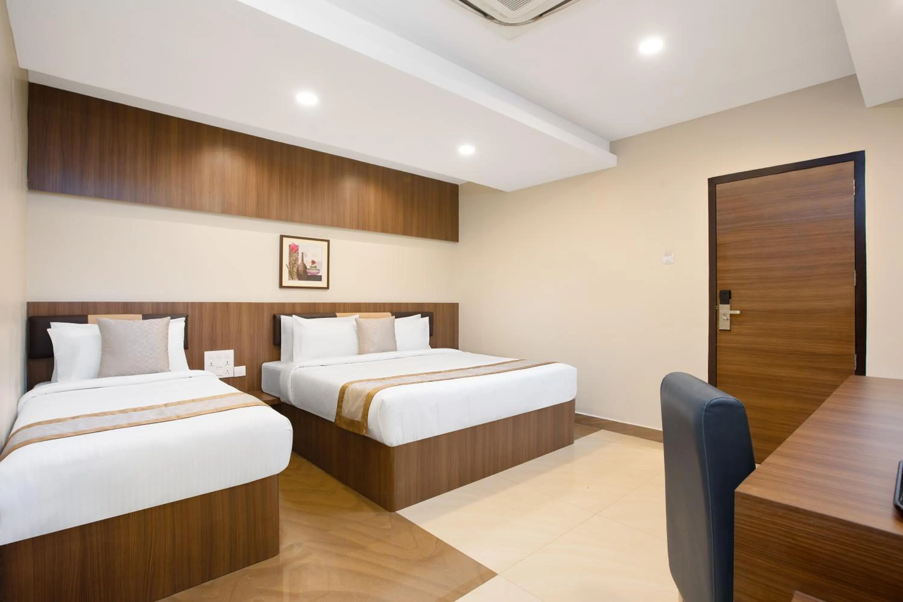 Bed in Grande Inn Trichy