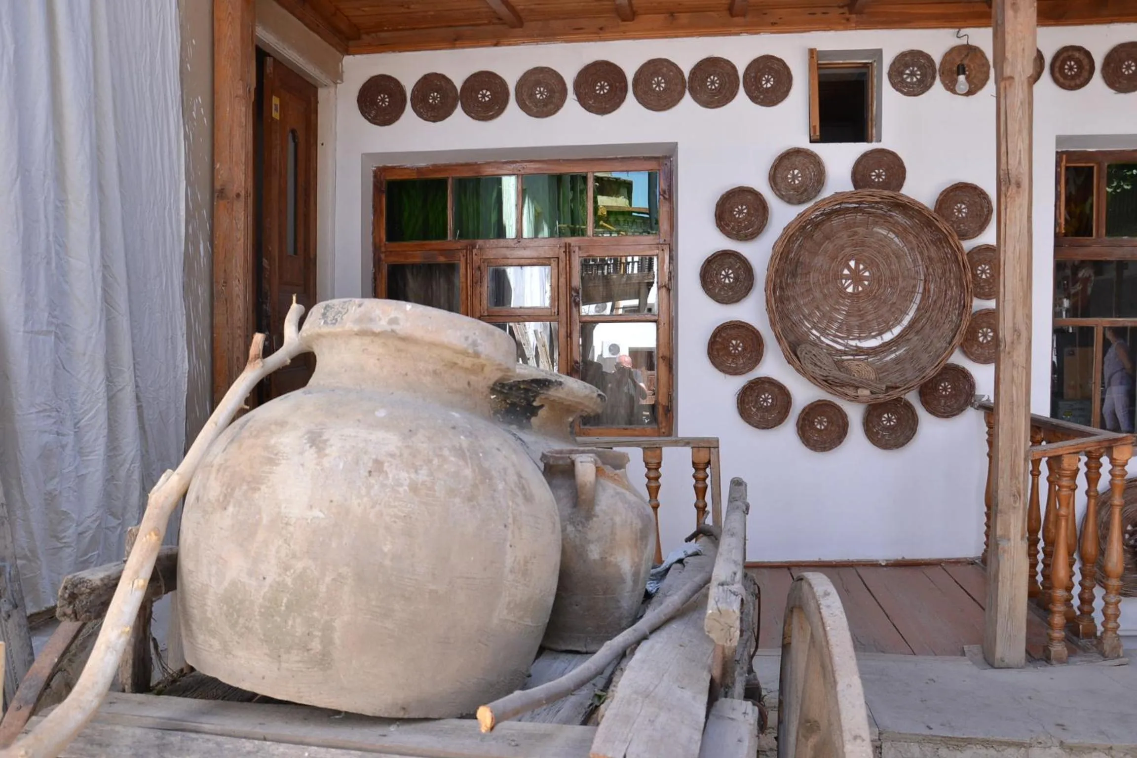 Day in Hotel Legende