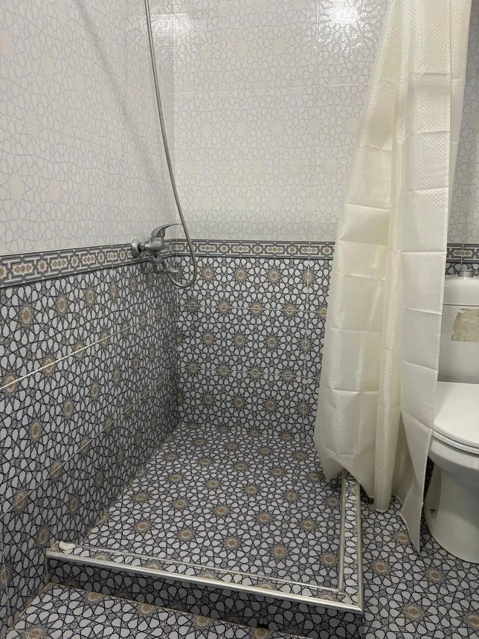 Bathroom in Hotel Legende