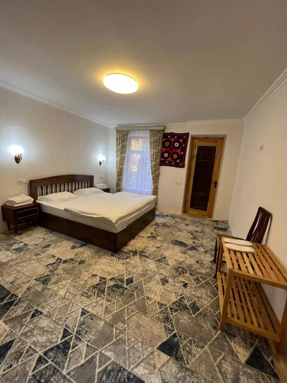 Bed in Hotel Legende