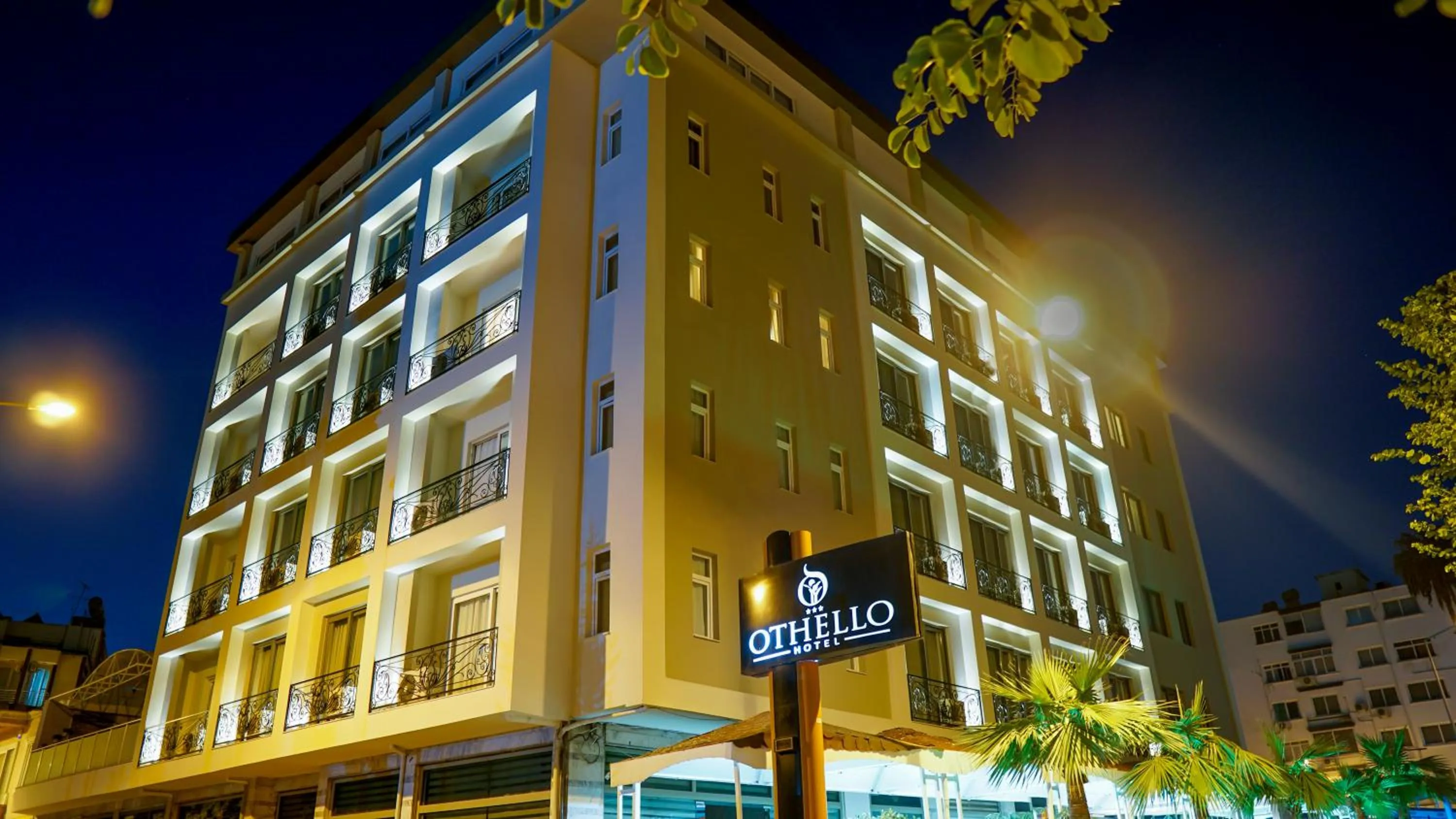 Property building in Othello Hotel