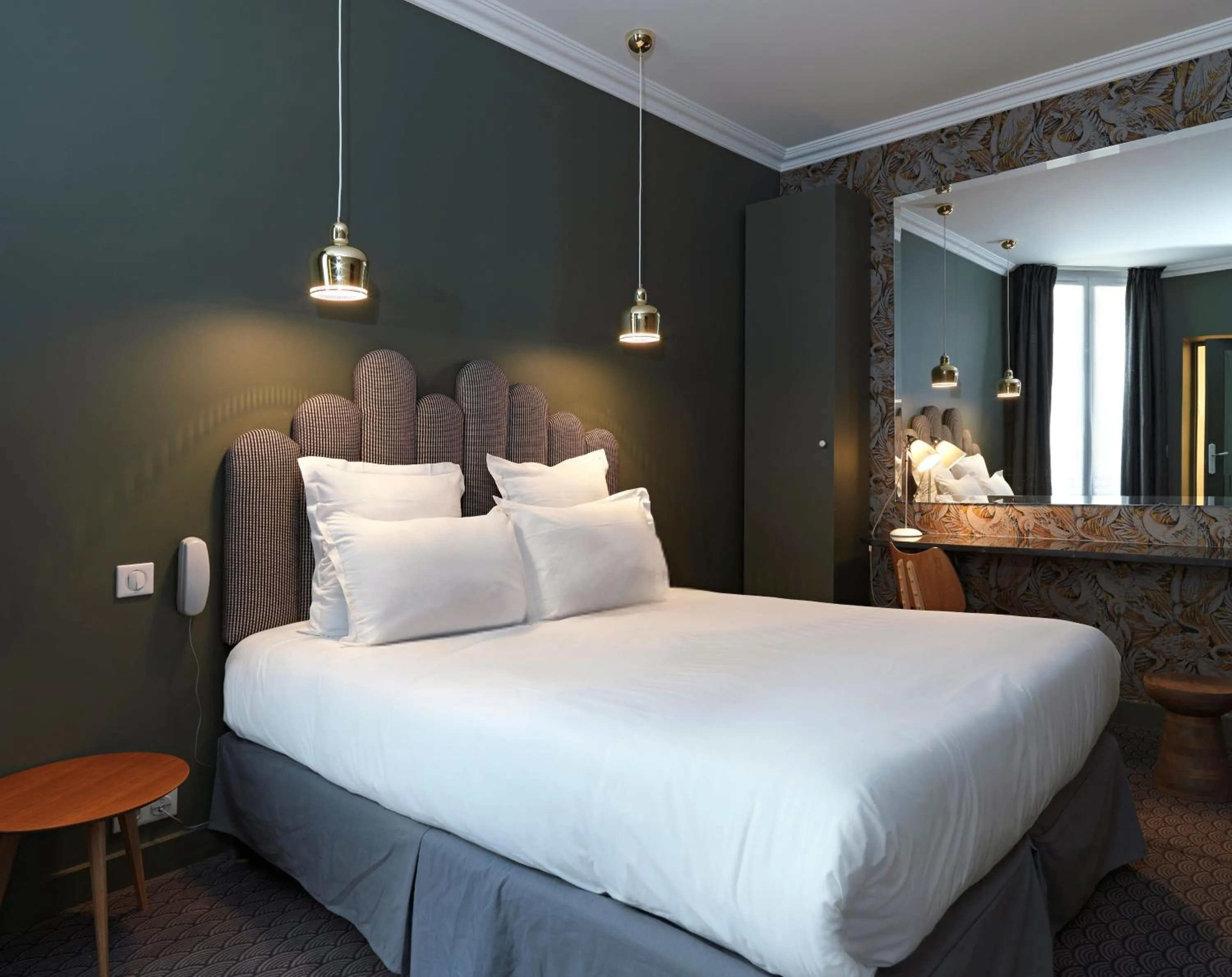 Bedroom, Bed in Hotel Paradis