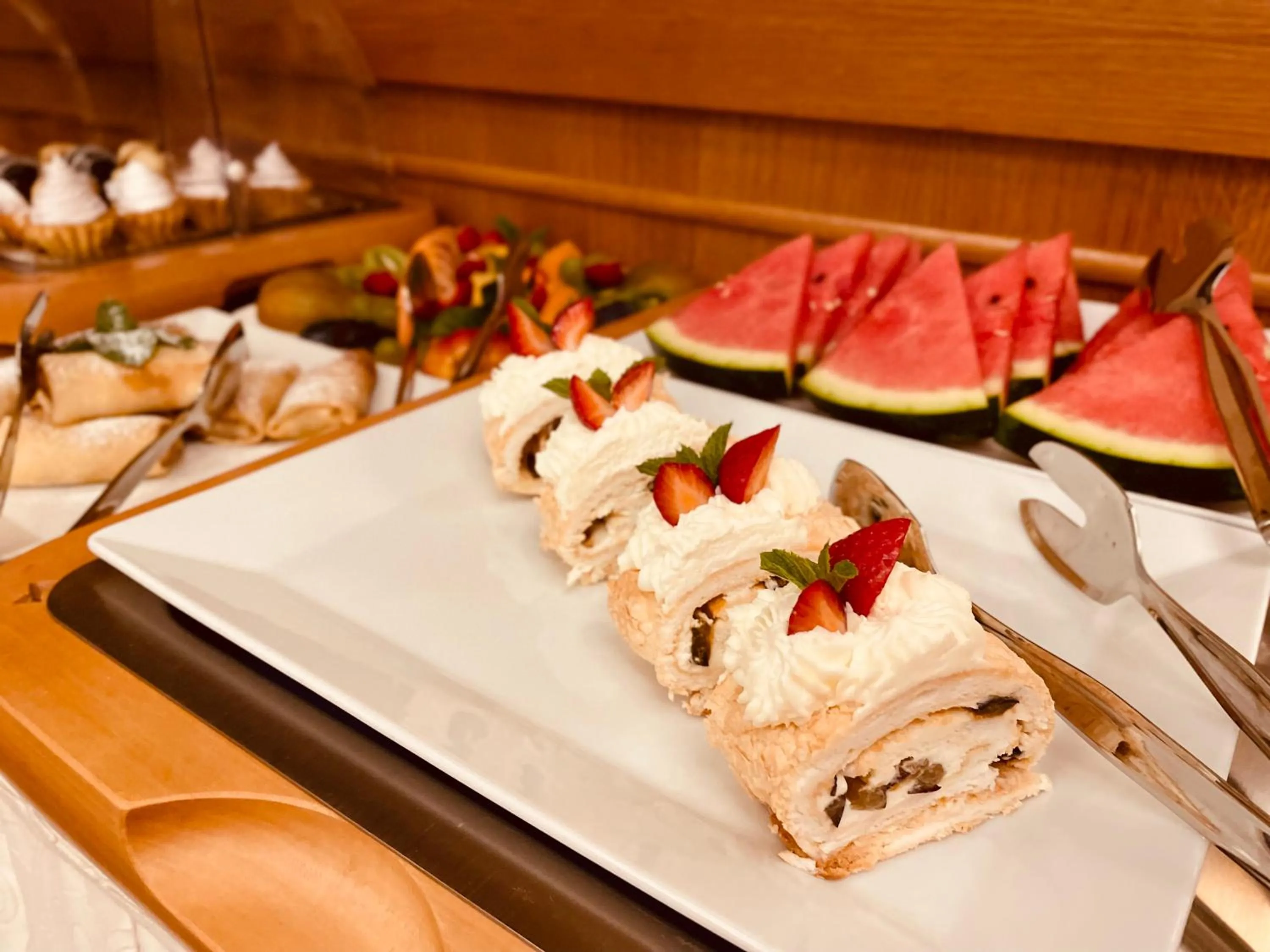 Buffet breakfast in Hotel Askania