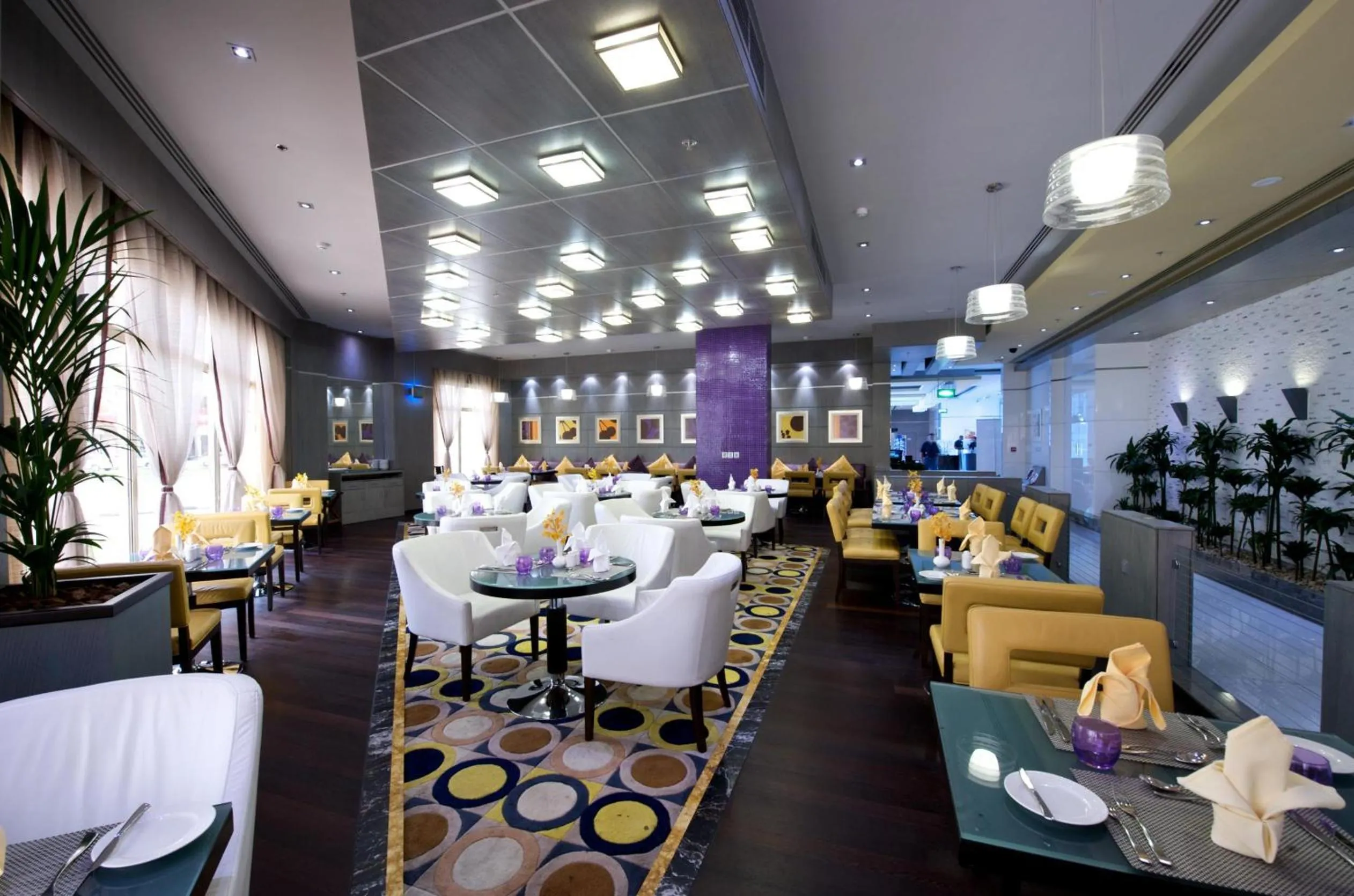 Restaurant/places to eat in TIME Grand Plaza Hotel, Dubai Airport