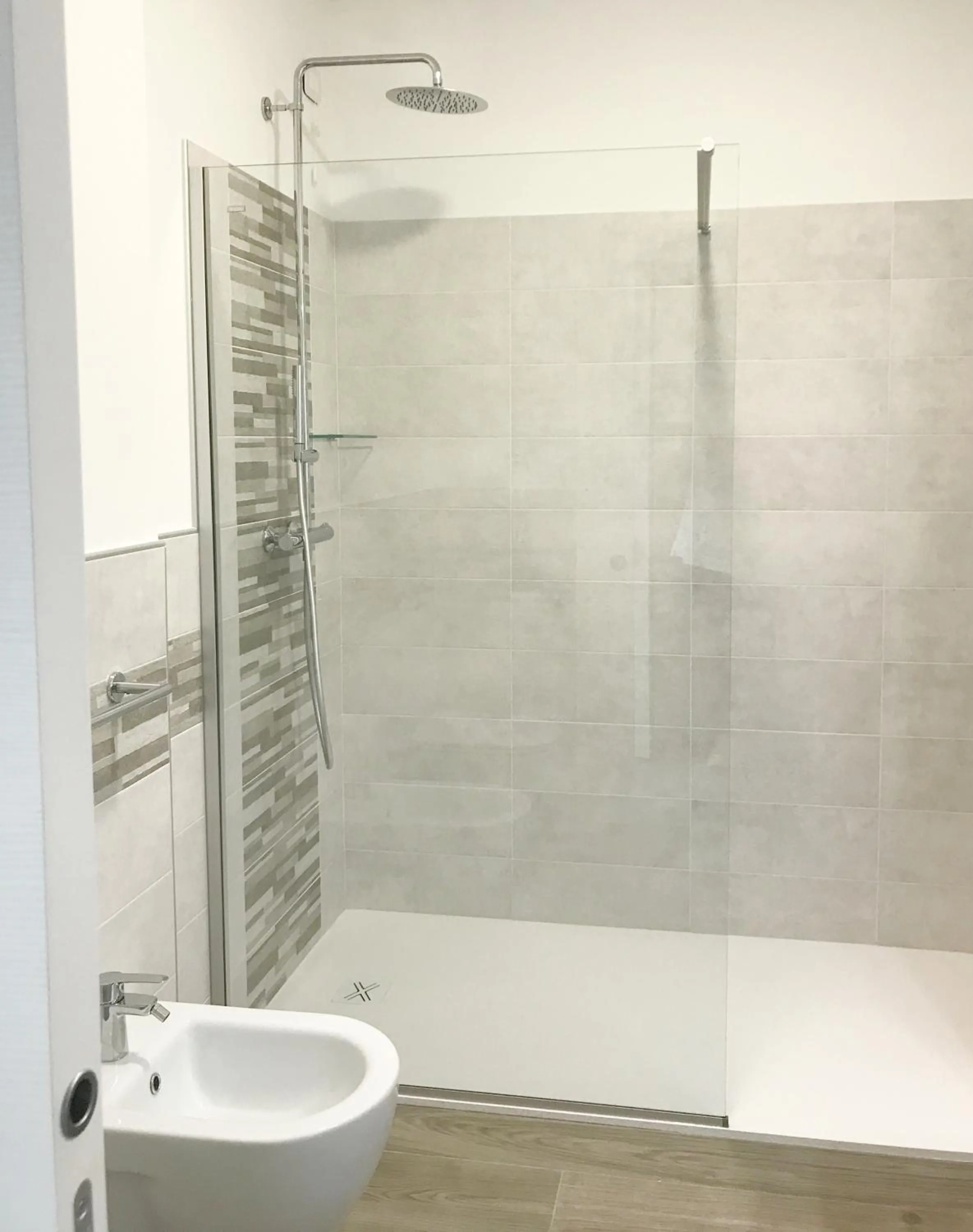 Shower in Maso Tobel Riva del Garda