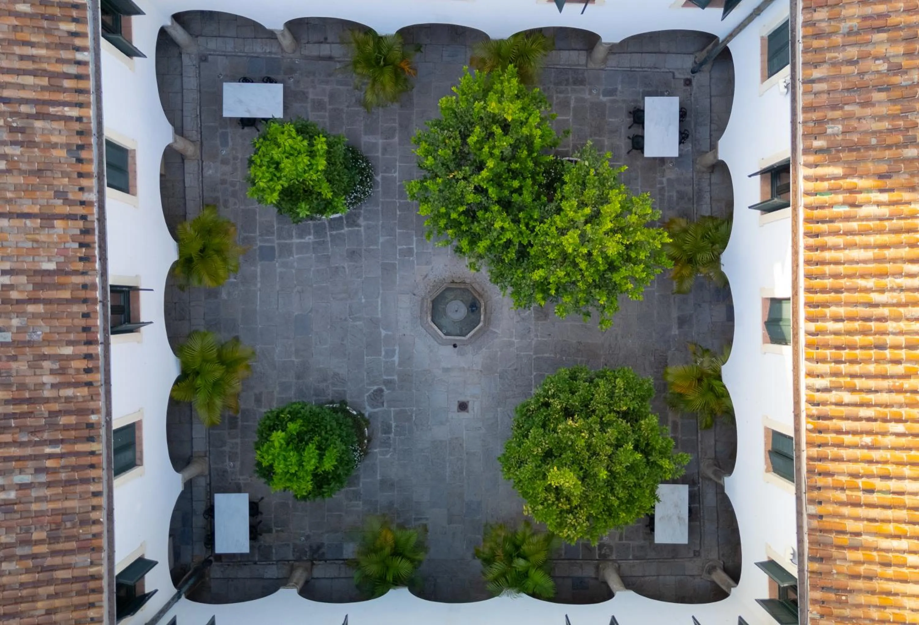 Patio in La Almoraima Hotel