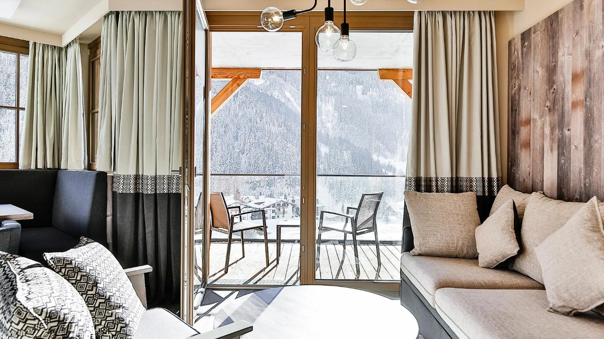 Balcony/Terrace in Mountain Spa Residences