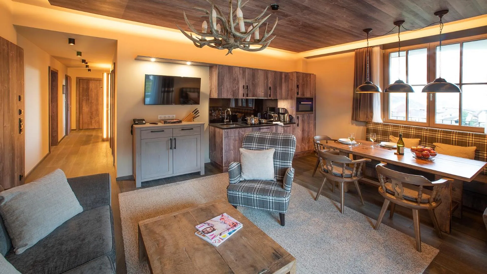 Dining area in Mountain Spa Residences