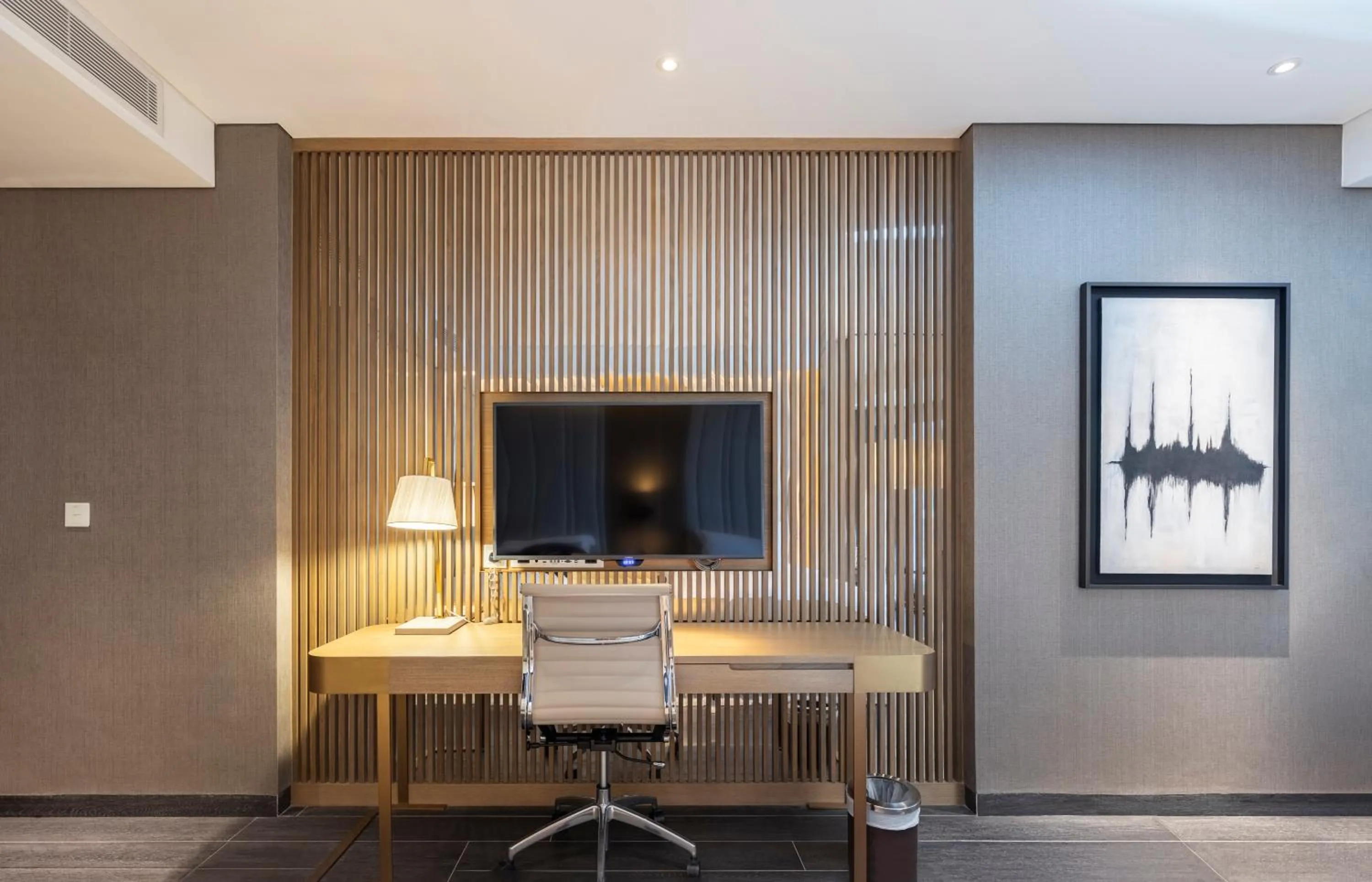 Bedroom in Al Bandar Rotana – Dubai Creek