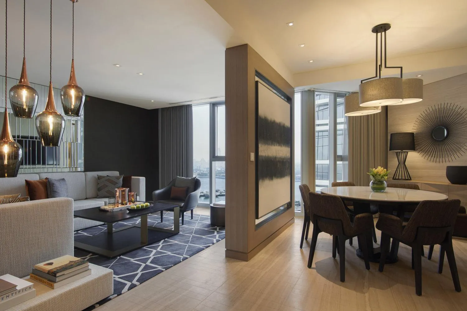 Living room in Al Bandar Rotana – Dubai Creek