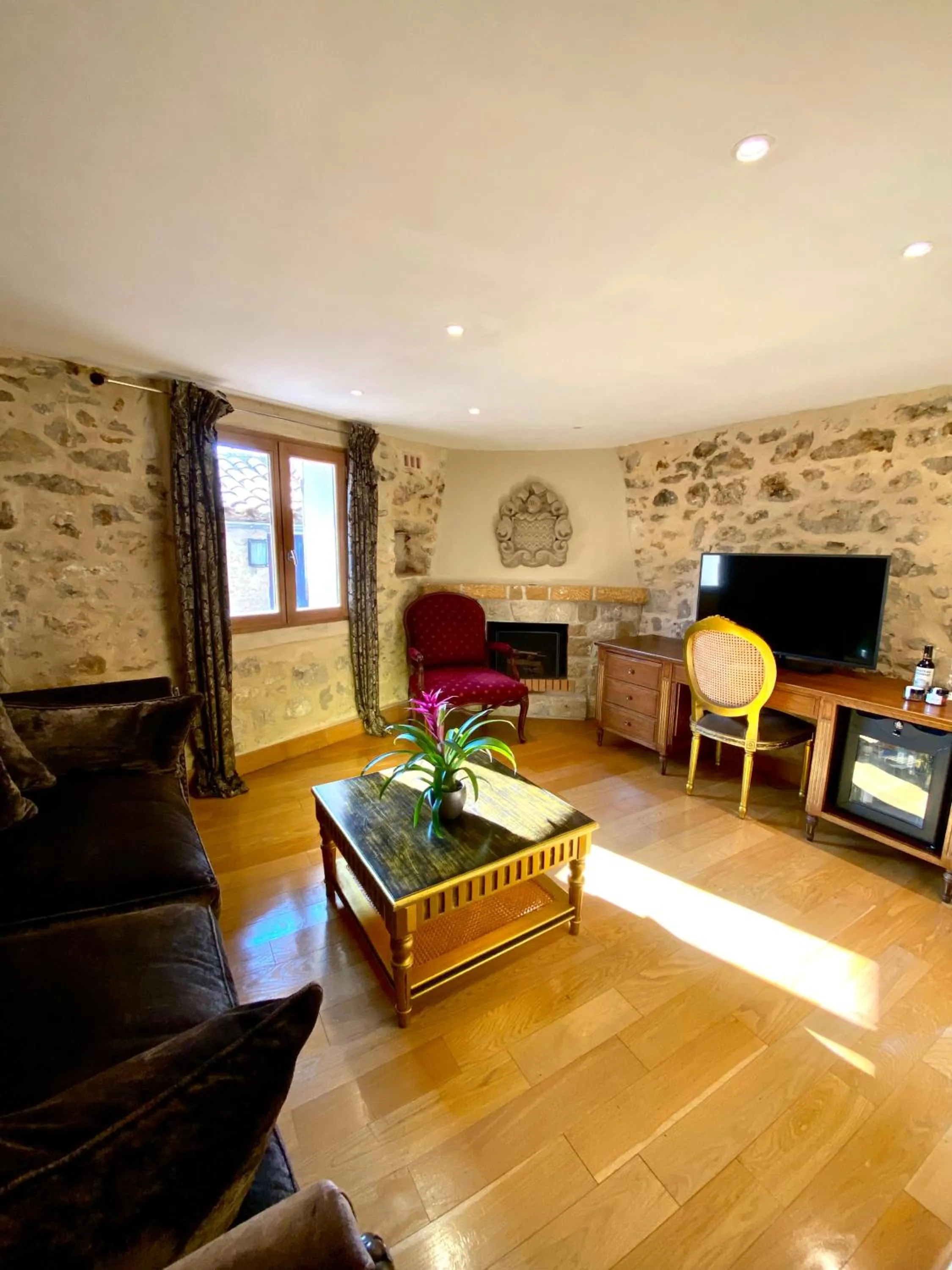 Living room in Chateau Eza