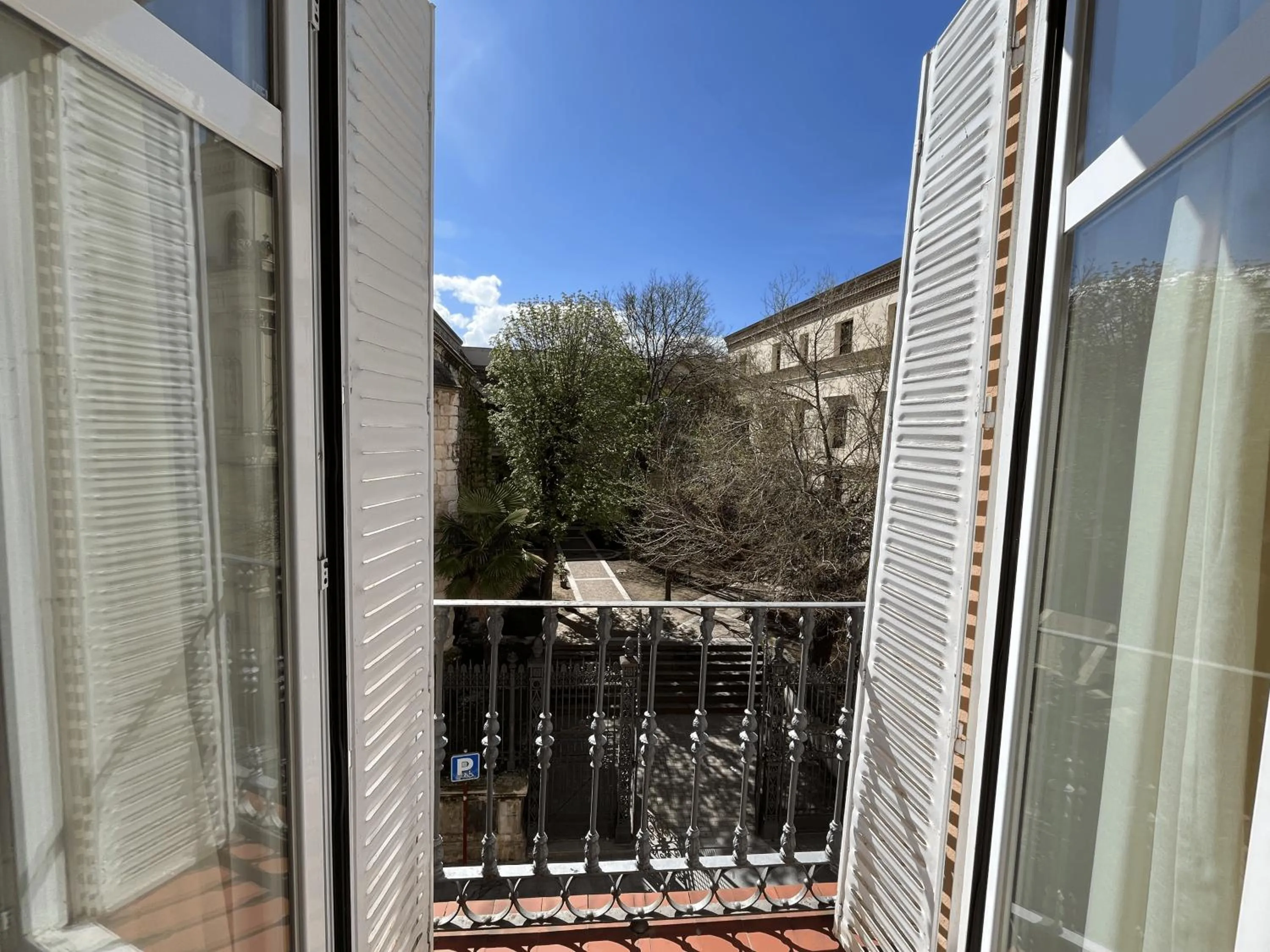 Day in Hotel España