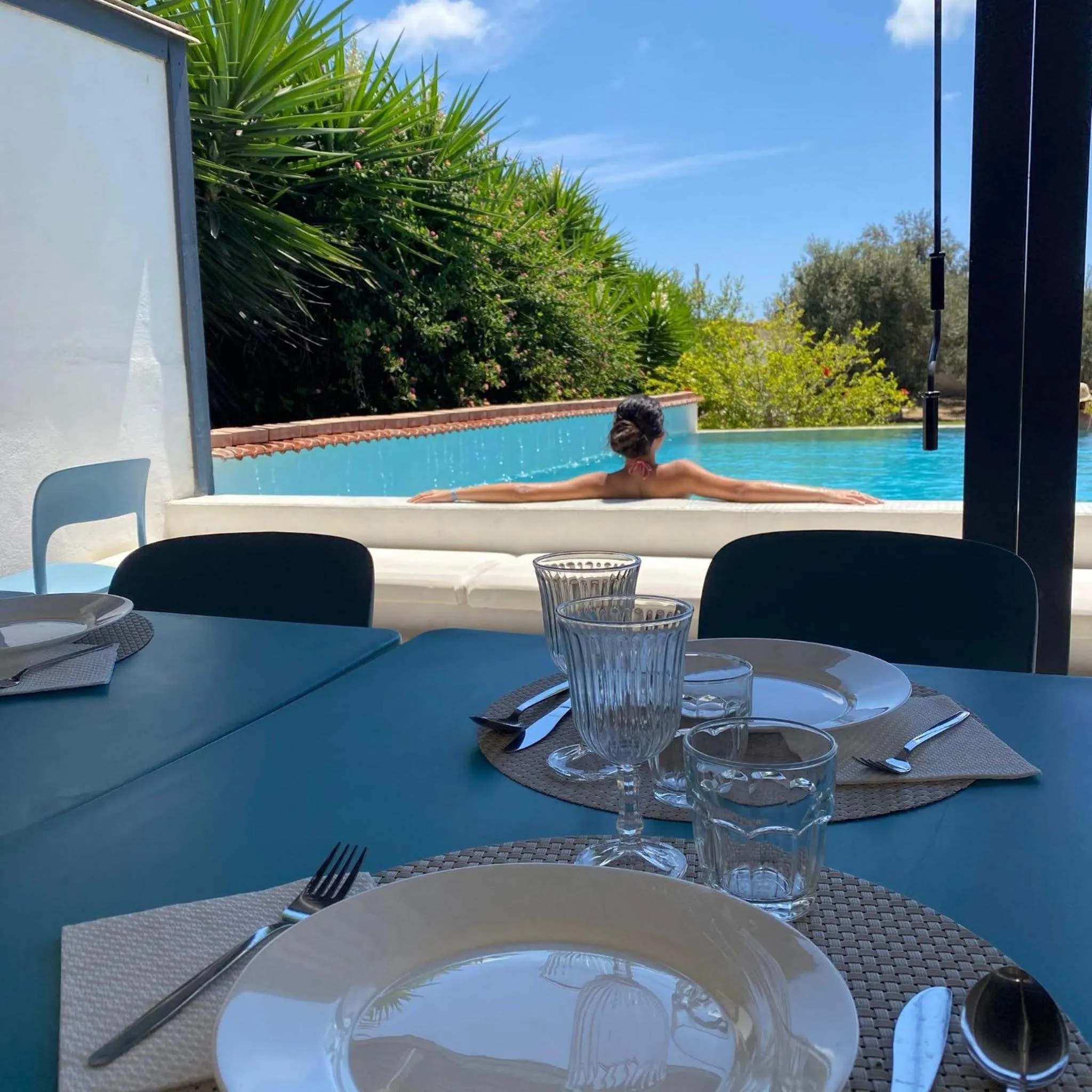 Swimming pool in bolinajazz