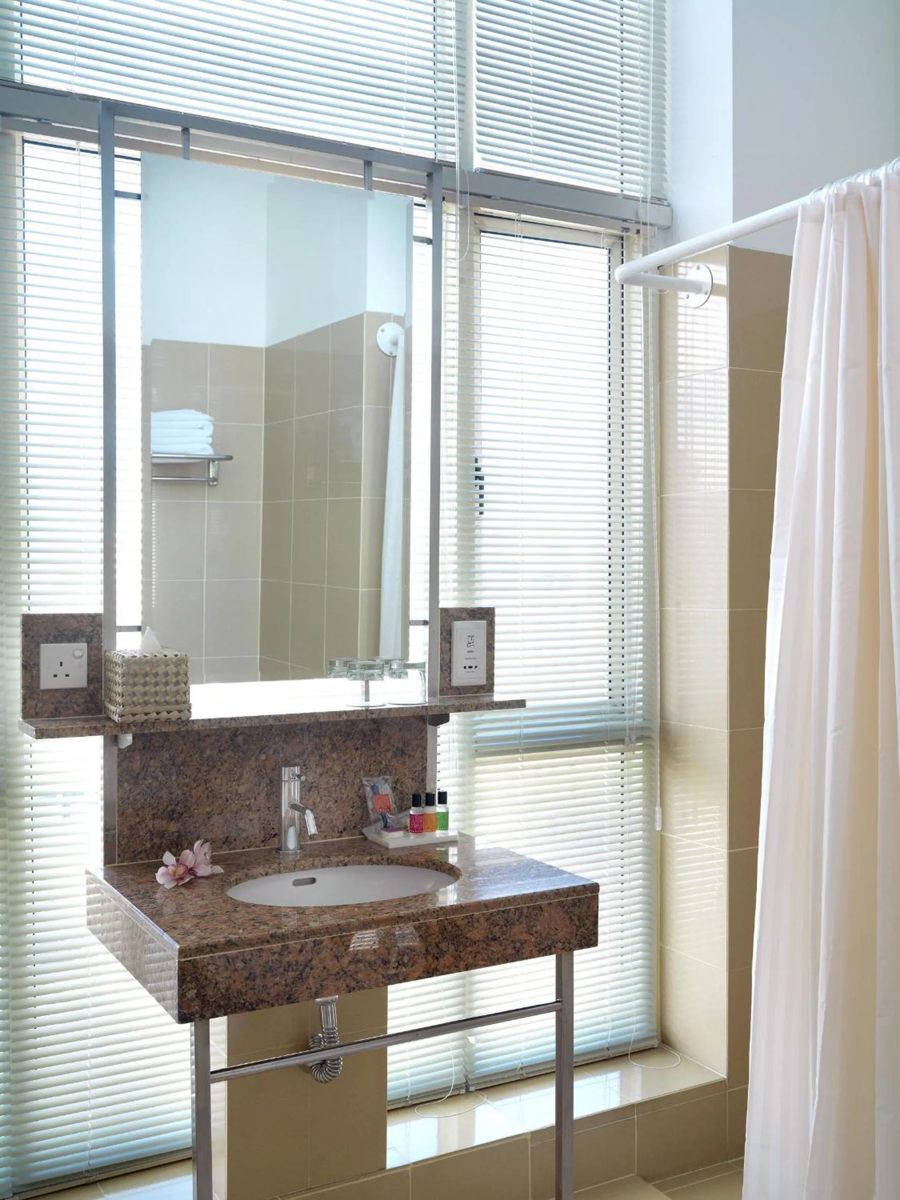 Bathroom in Hotel Capitol Kuala Lumpur