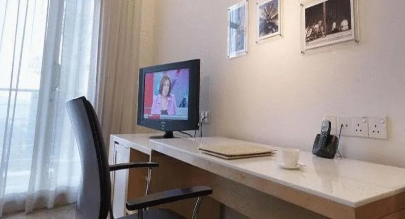 TV and multimedia in Hotel Capitol Kuala Lumpur