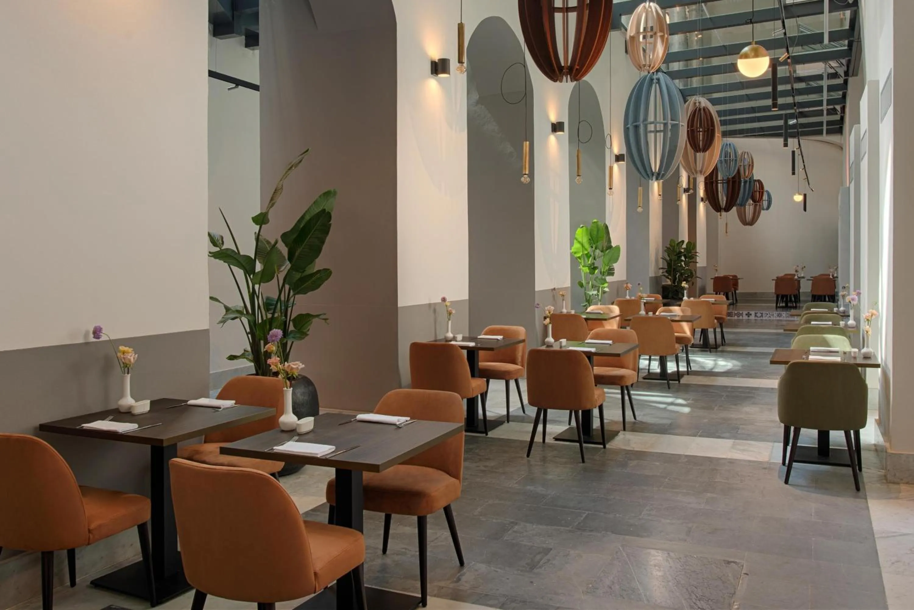Restaurant/places to eat in NH Collection Palermo Palazzo Sitano