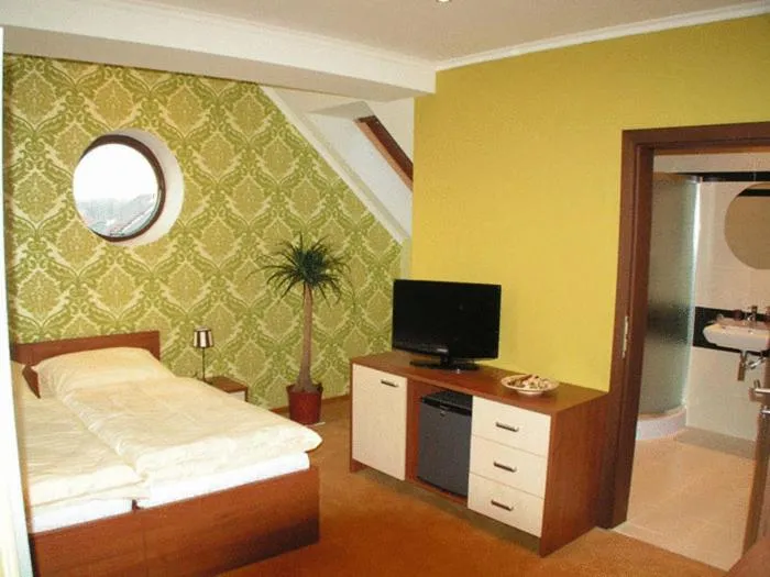 Bed in Hotel Galanta