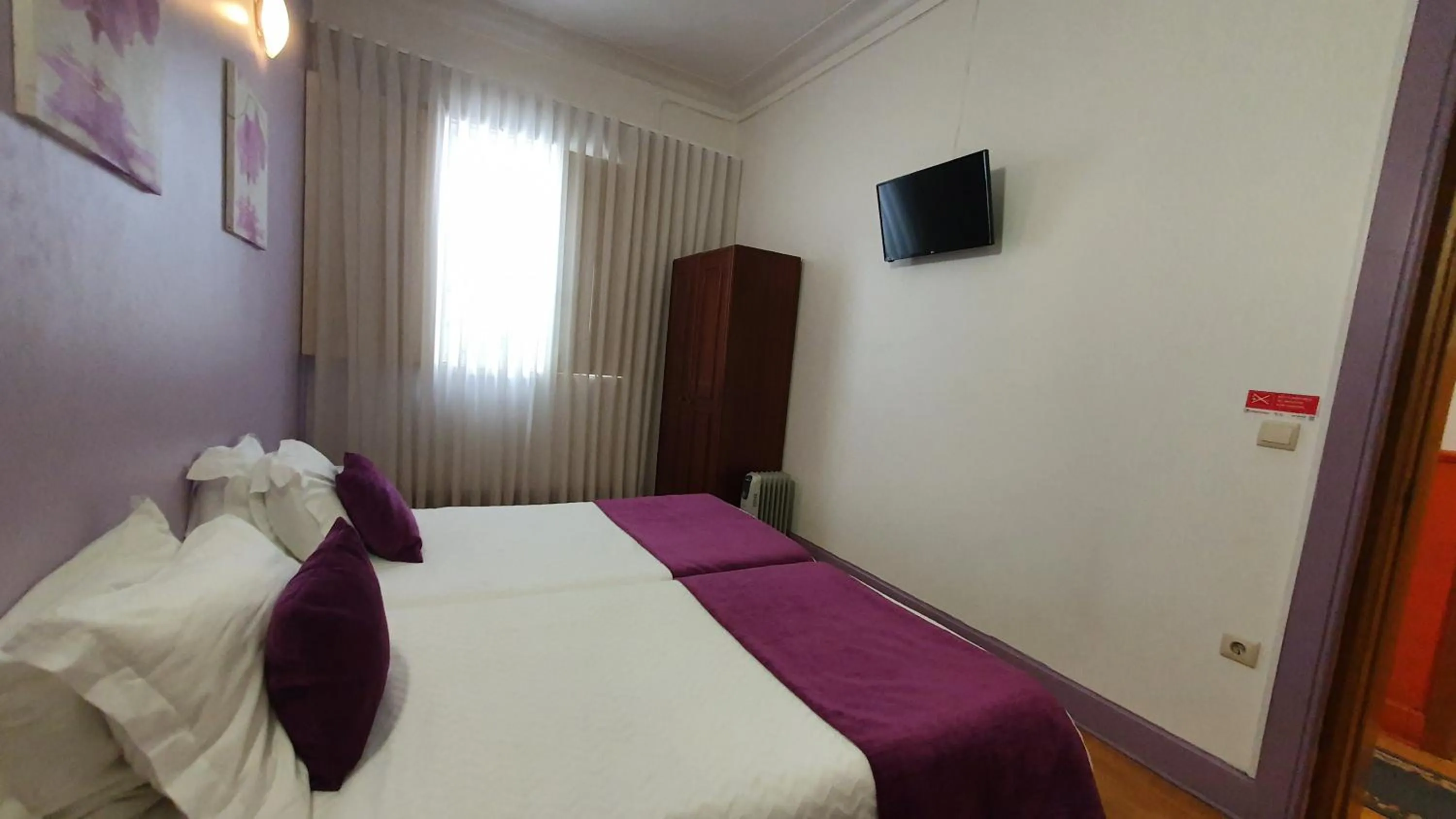 Bed in Hospedaria 5 Bicas