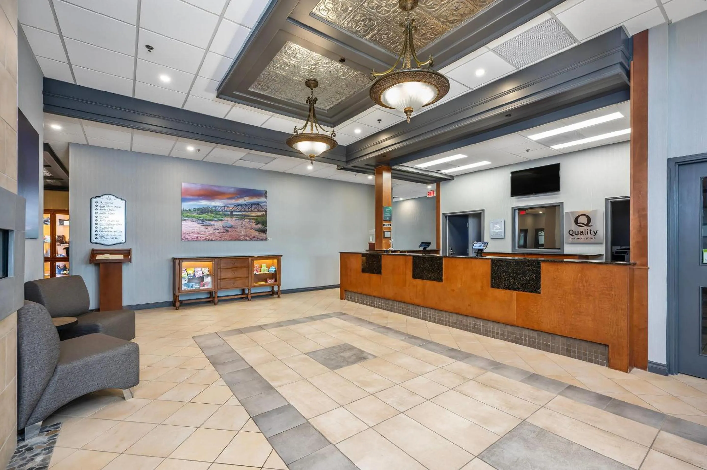 Lobby or reception in Quality Suites