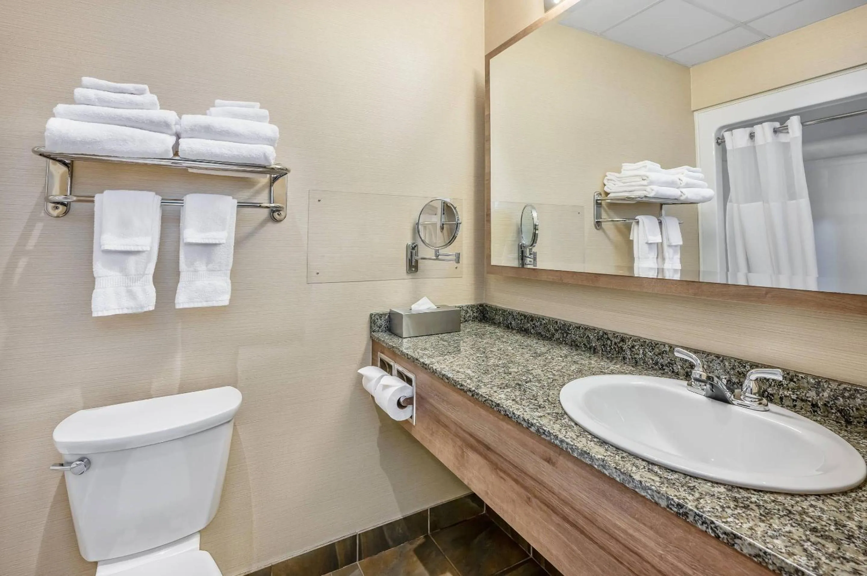 Bedroom in Quality Suites