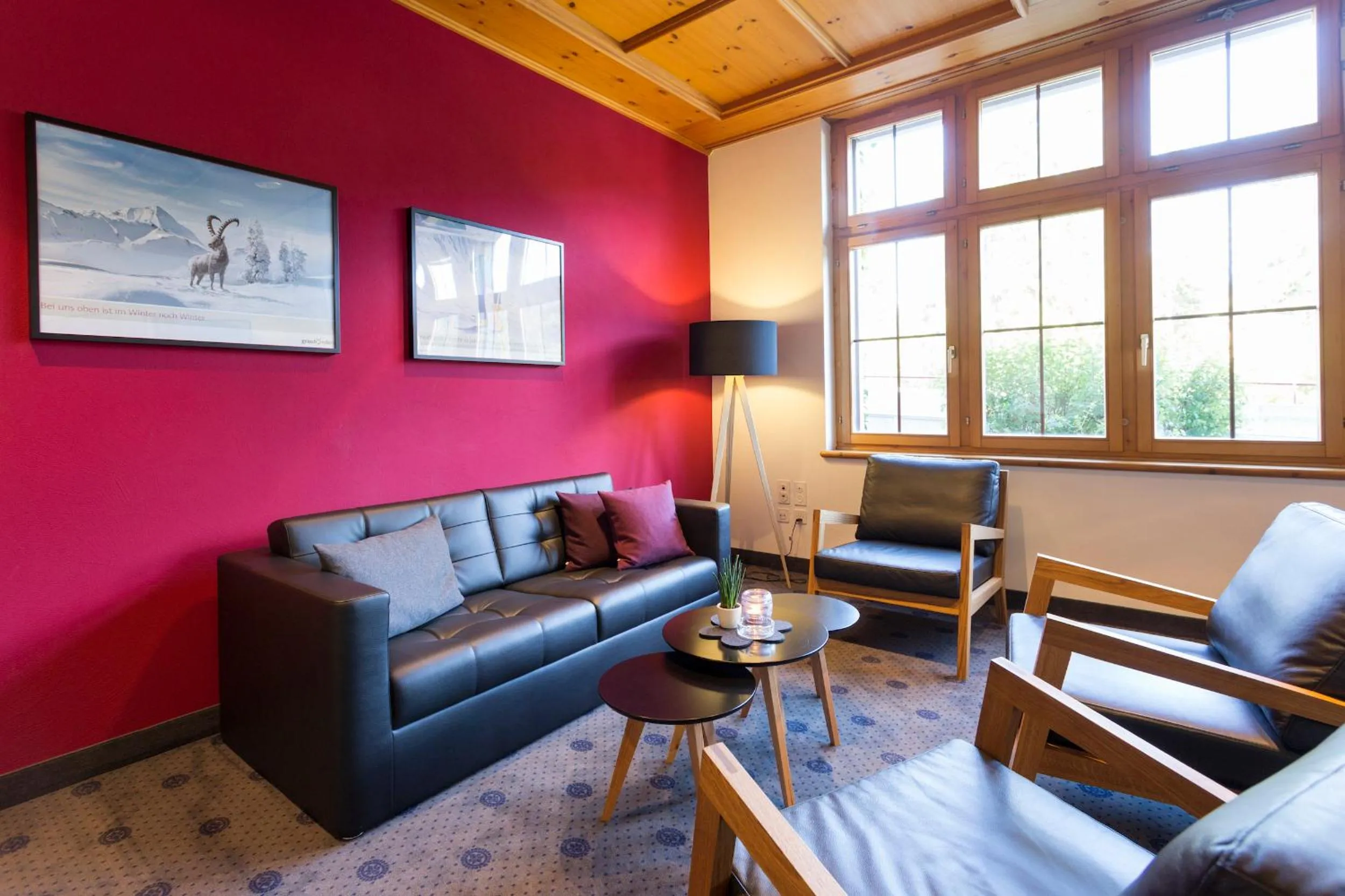 Lounge or bar in Hotel Laaxerhof