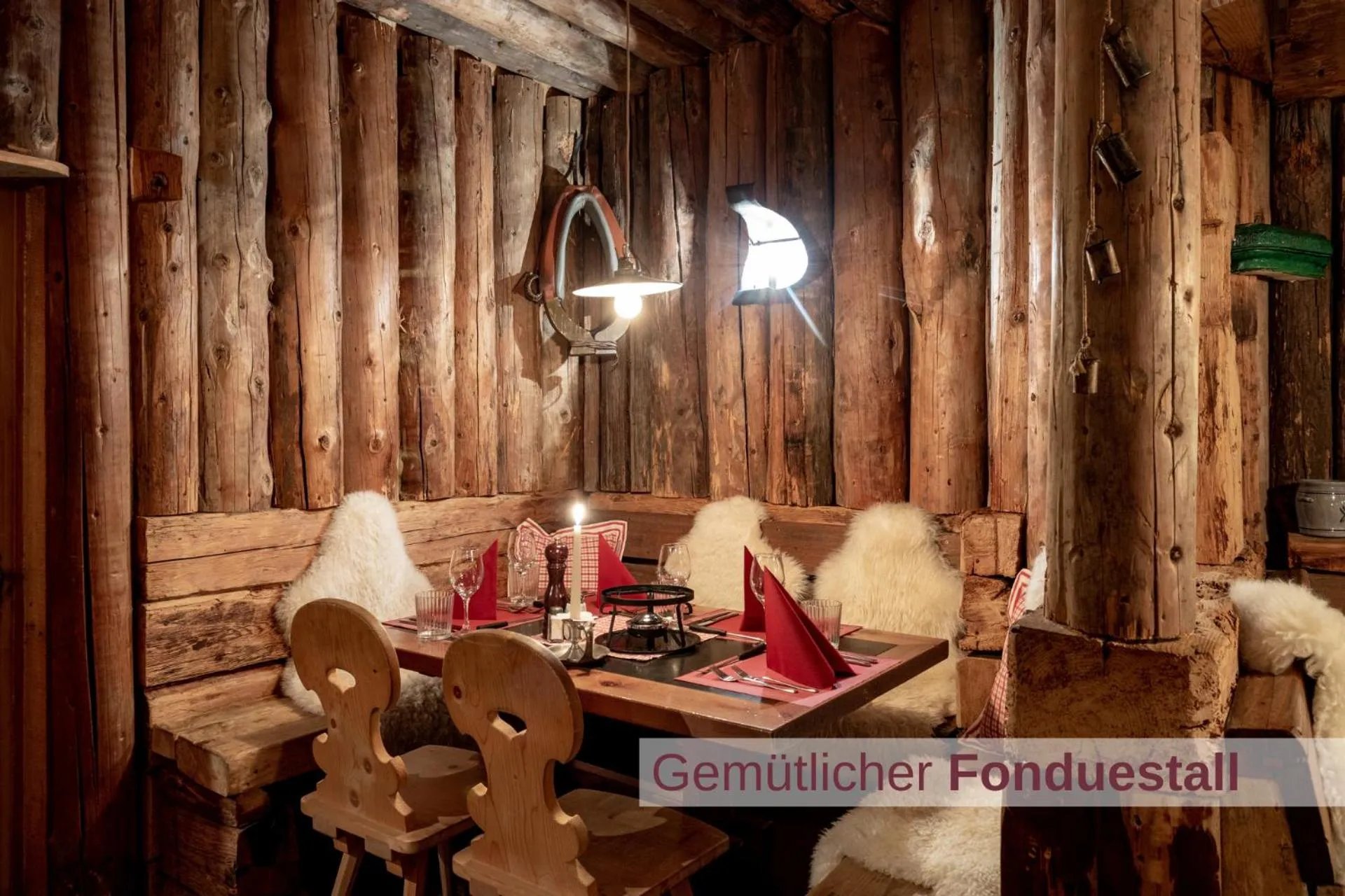 Restaurant/places to eat in Hotel Laaxerhof