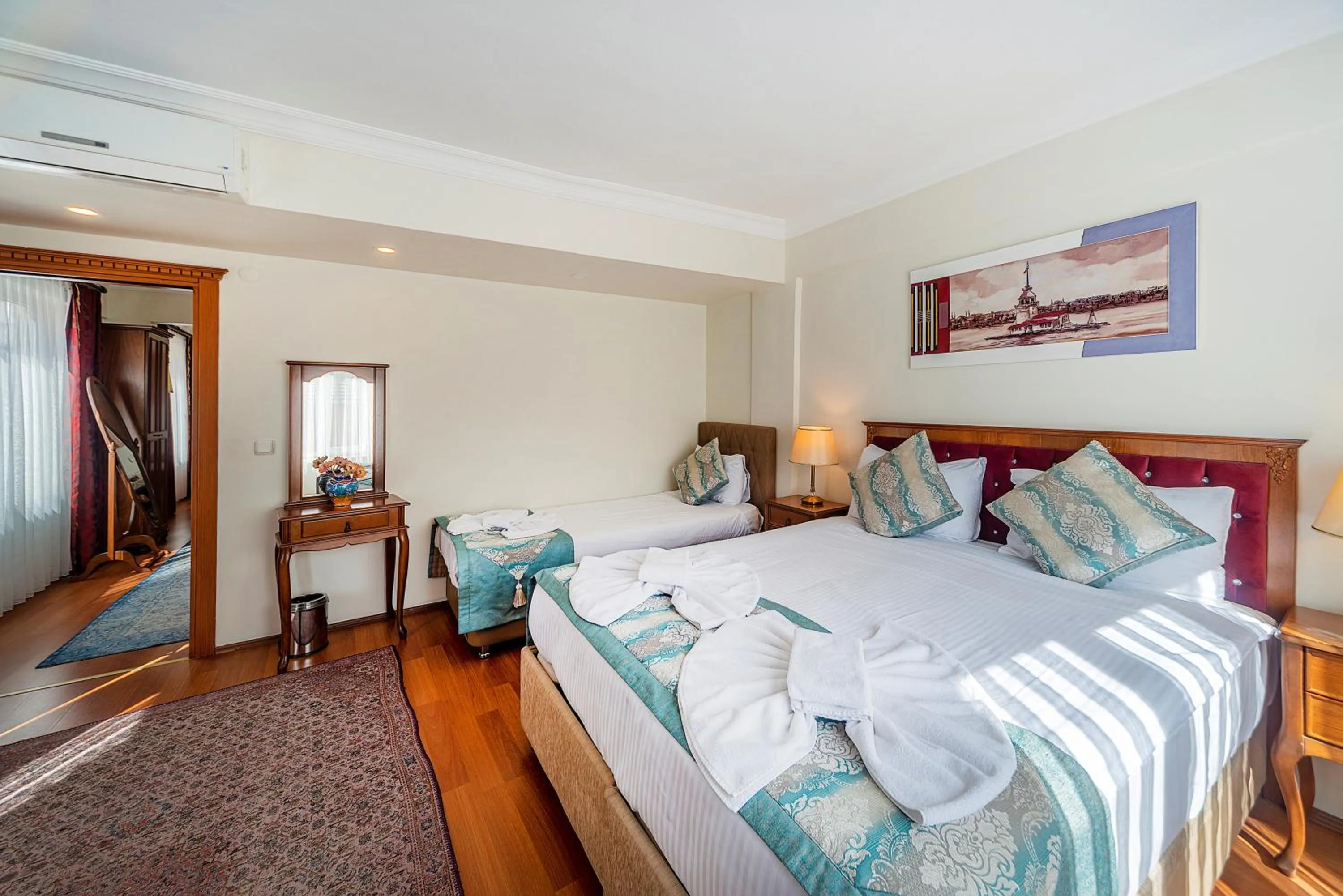 Bedroom, Bed in Sultan House