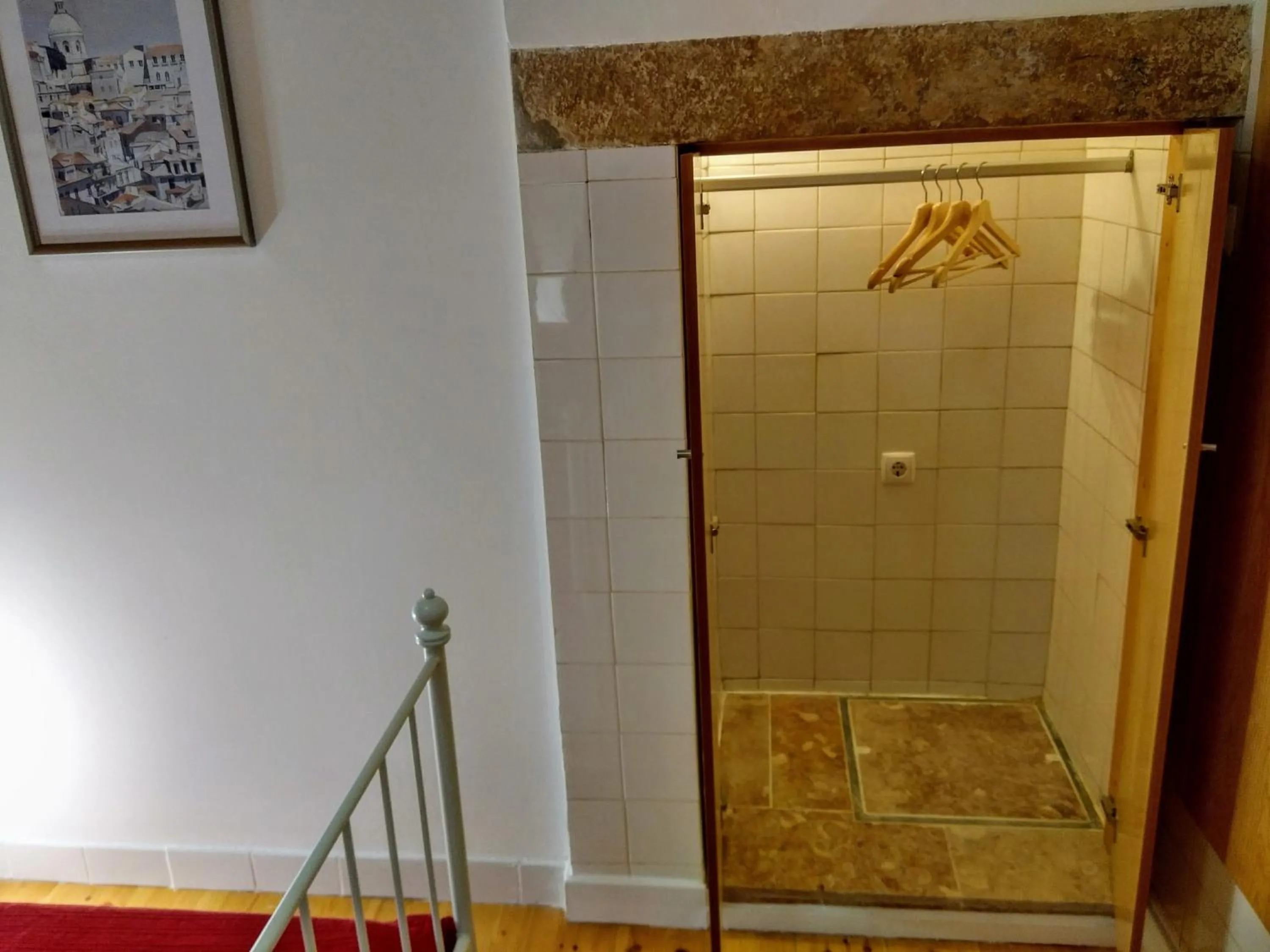 Bed in Alfama 28