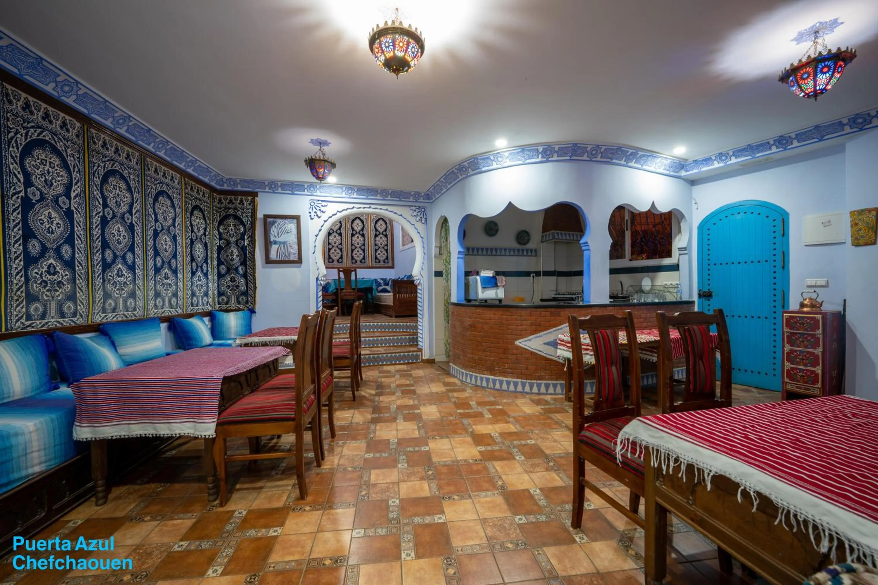 Restaurant/places to eat in Puerta Azul